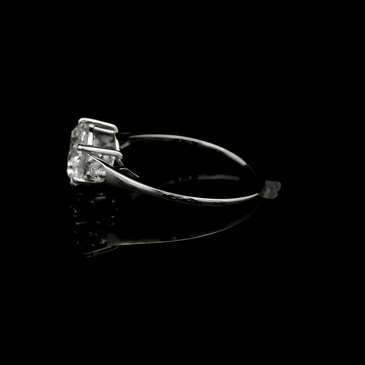 1.90 Ct Round Lab Grown Diamond 14K Gold Ring