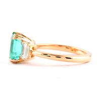 3.75 Ct Octagonal Step Cut Natural Beryl Emerald 18K Gold Ring