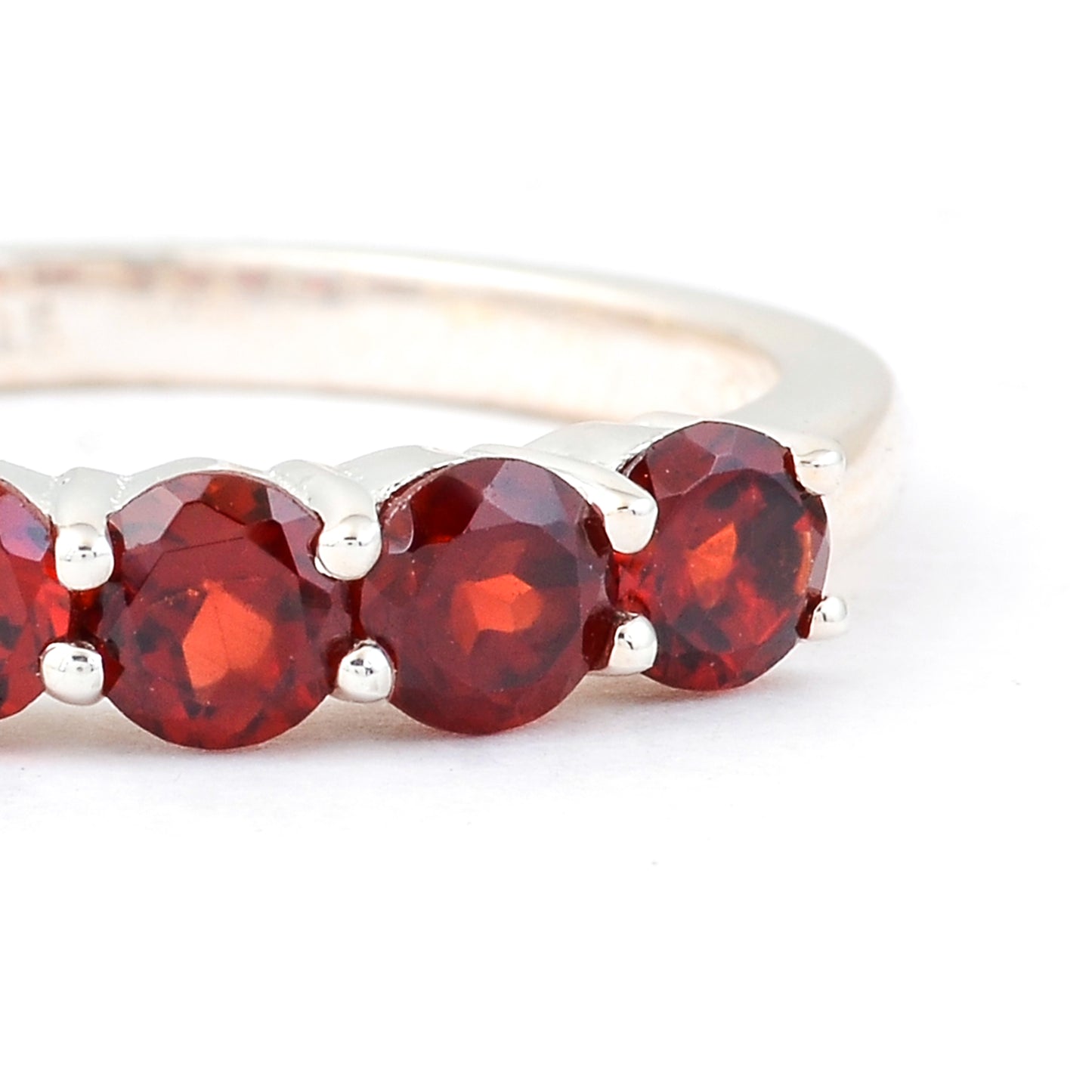 2.01 Ct Round Garnet, 925 Sterling Silver Ring