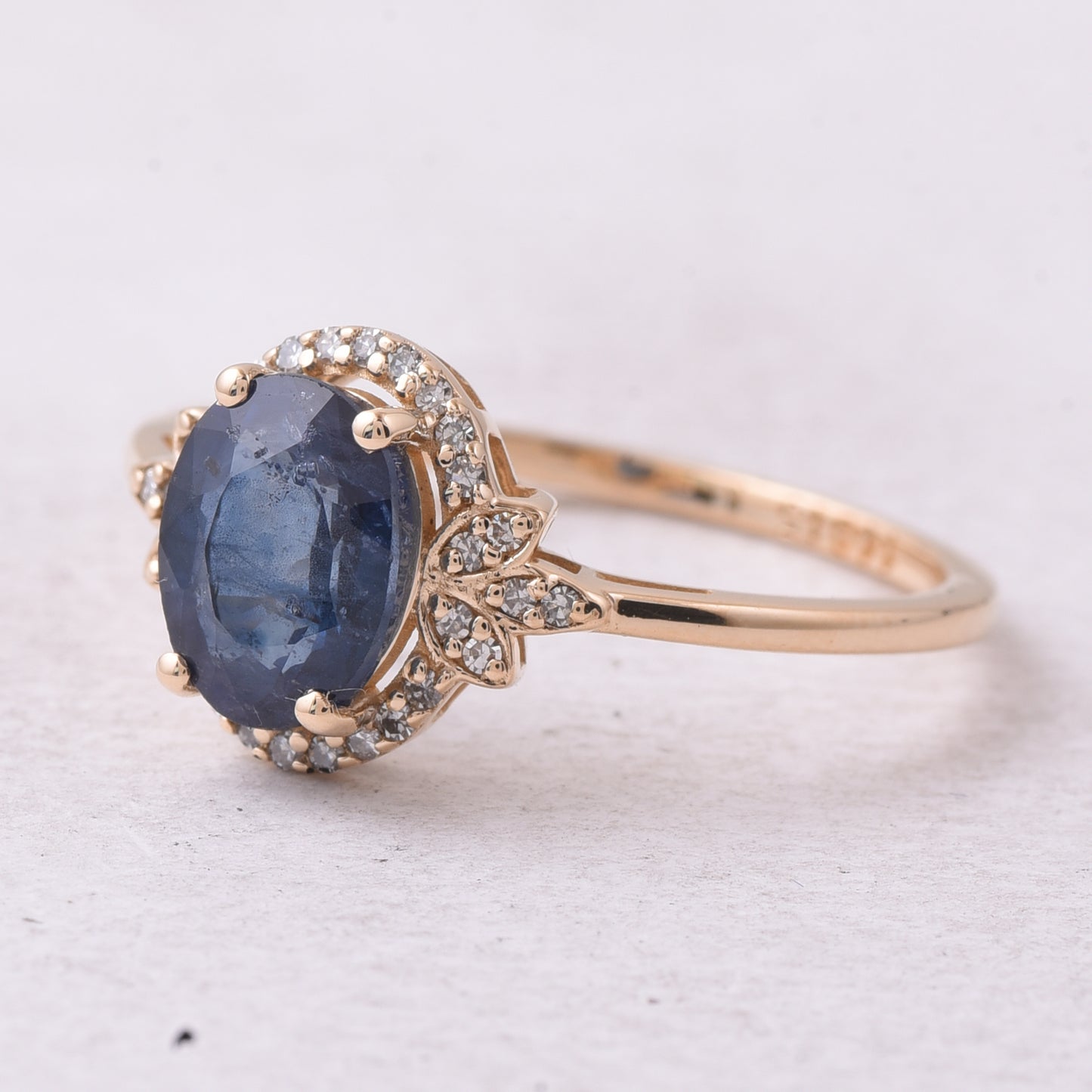 1.86 Ct Oval Mixed Cut Natural Sapphire 14K Gold Ring