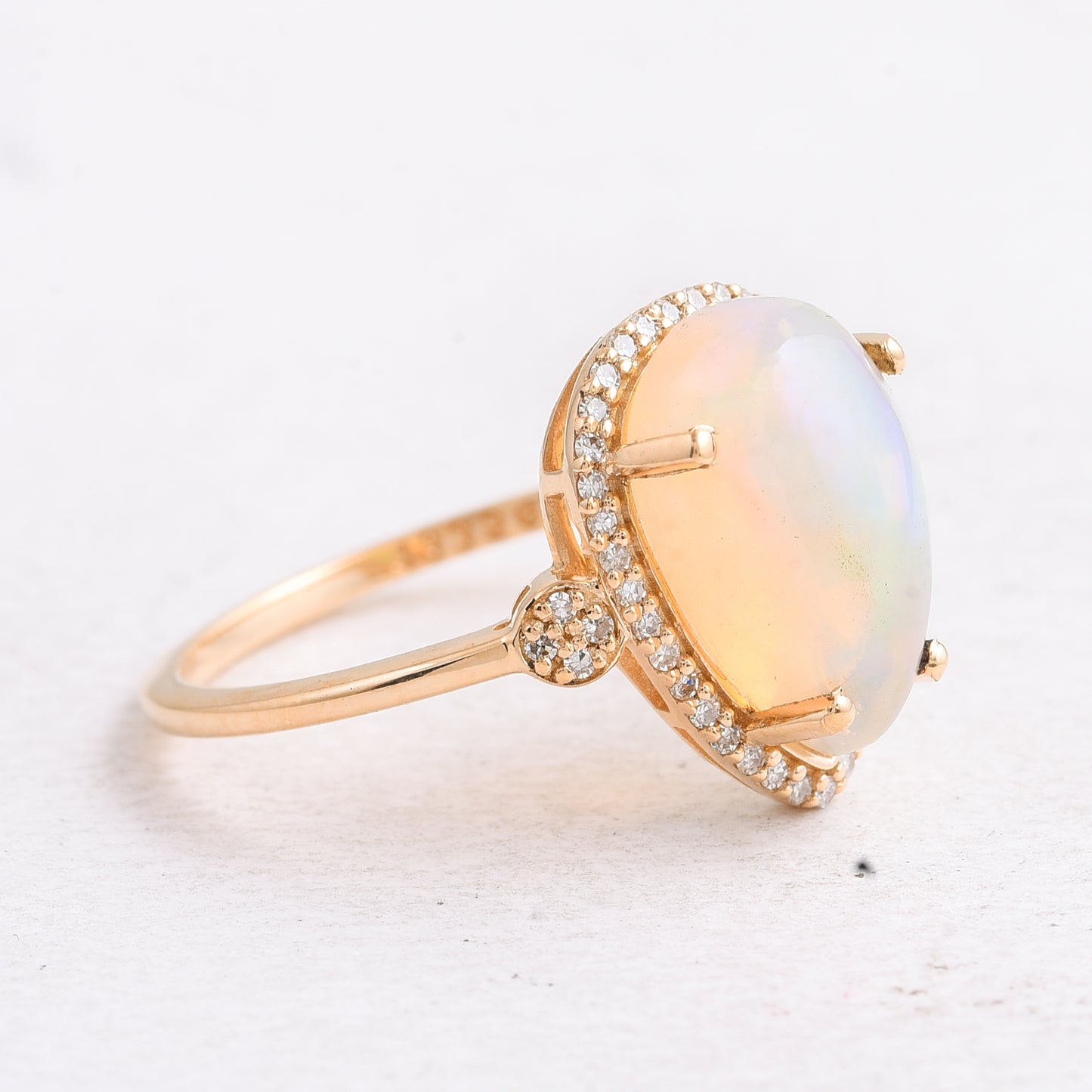 2.88 Ct Pear Cabochon Natural Opal 14K Gold Ring