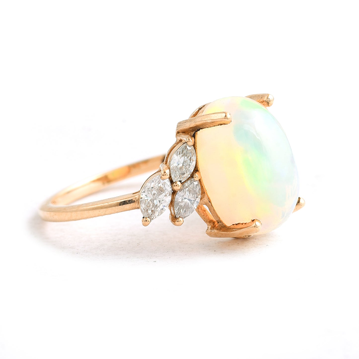 3.93 Ct Oval Opal 14K Gold Ring