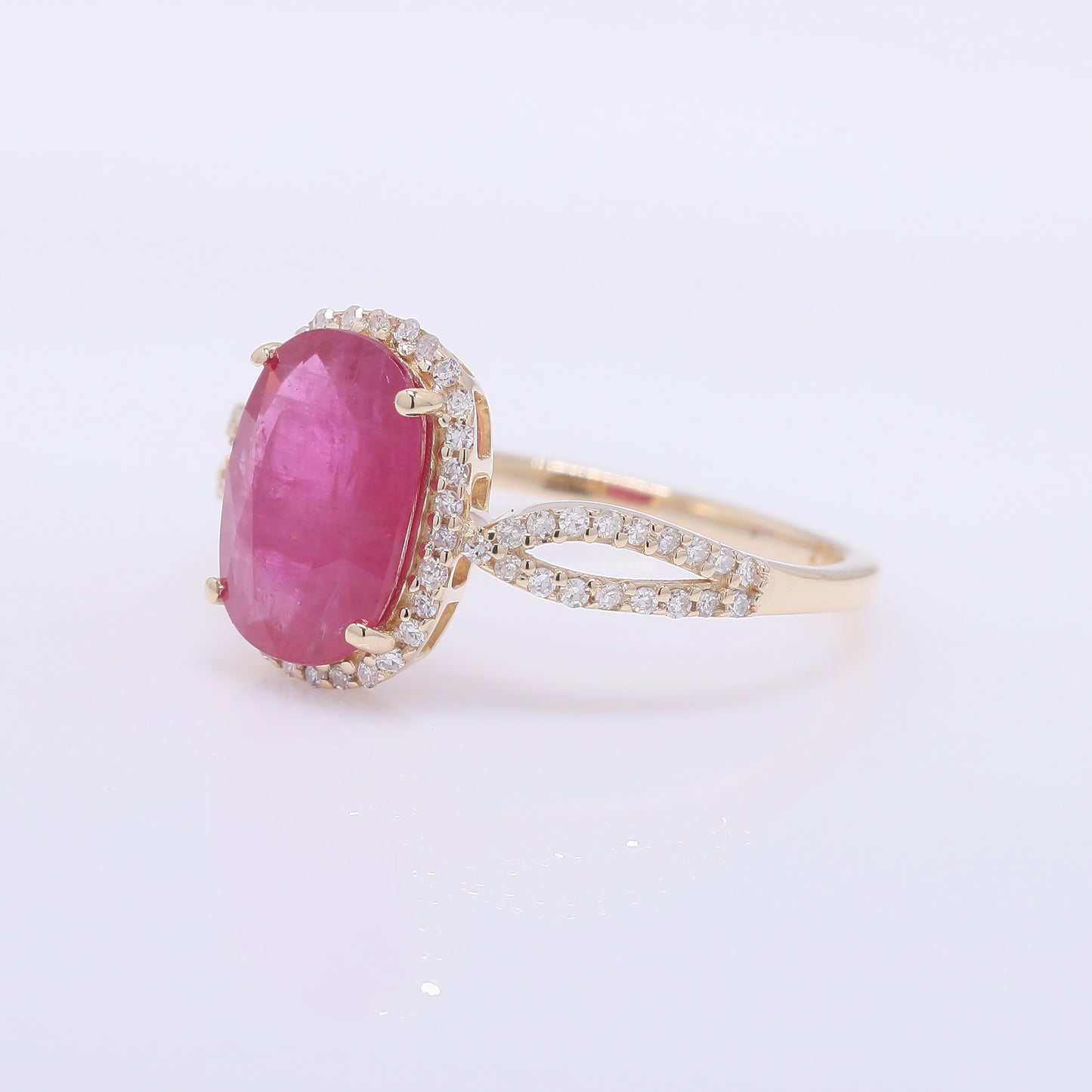 2.68 Ct Cushion Mixed Cut Natural Ruby 14K Gold Ring