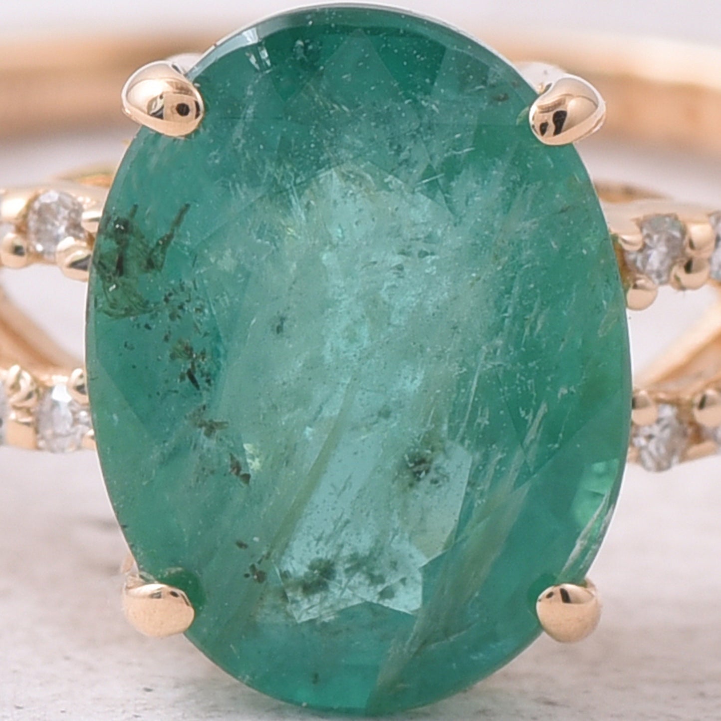1.65 Ct Oval Natural Emerald 14K Gold Ring