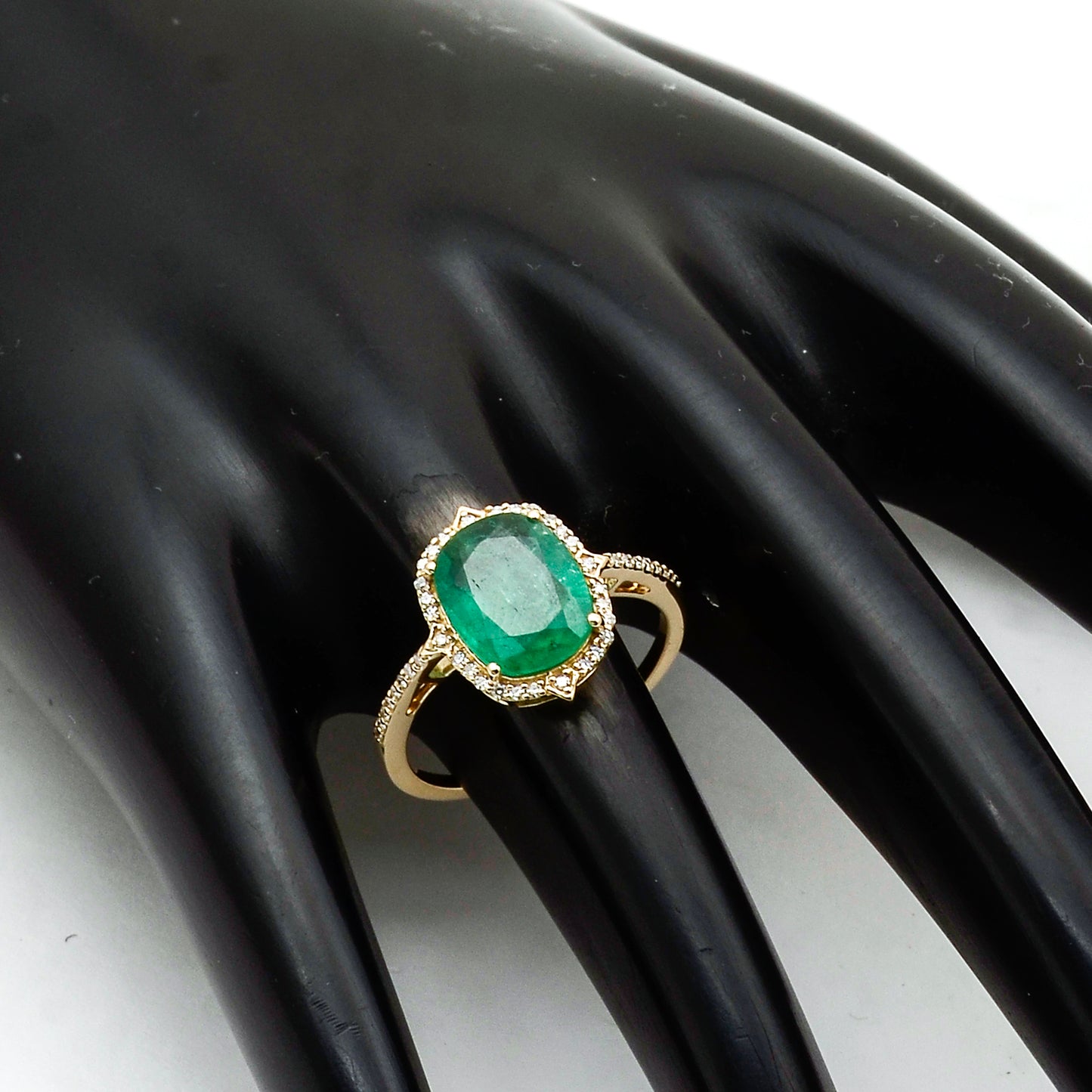 2.26 Ct Cushion Natural Emerald 14K Gold Ring