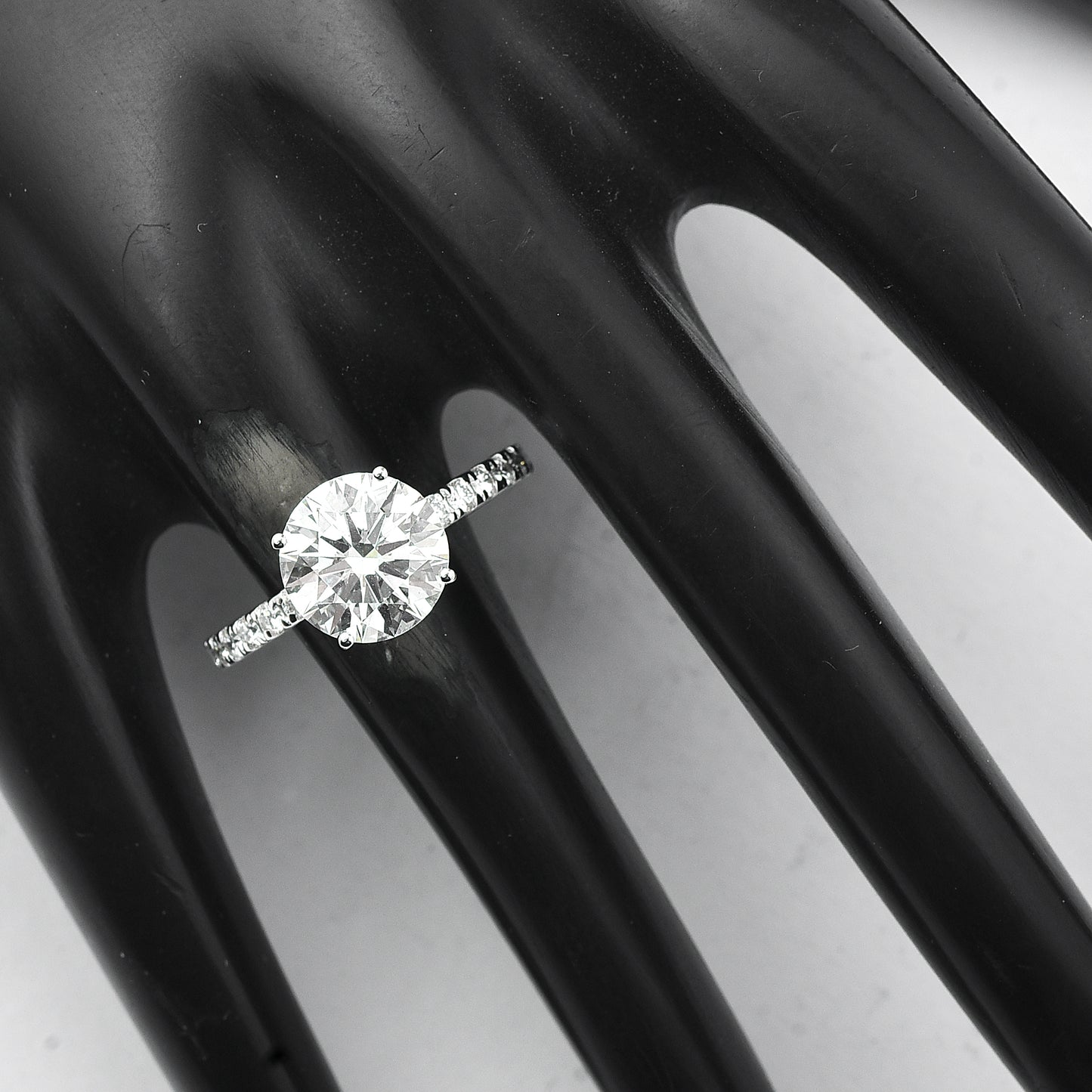 2.90 Carats Lab Grown Diamond 14K Gold Ring