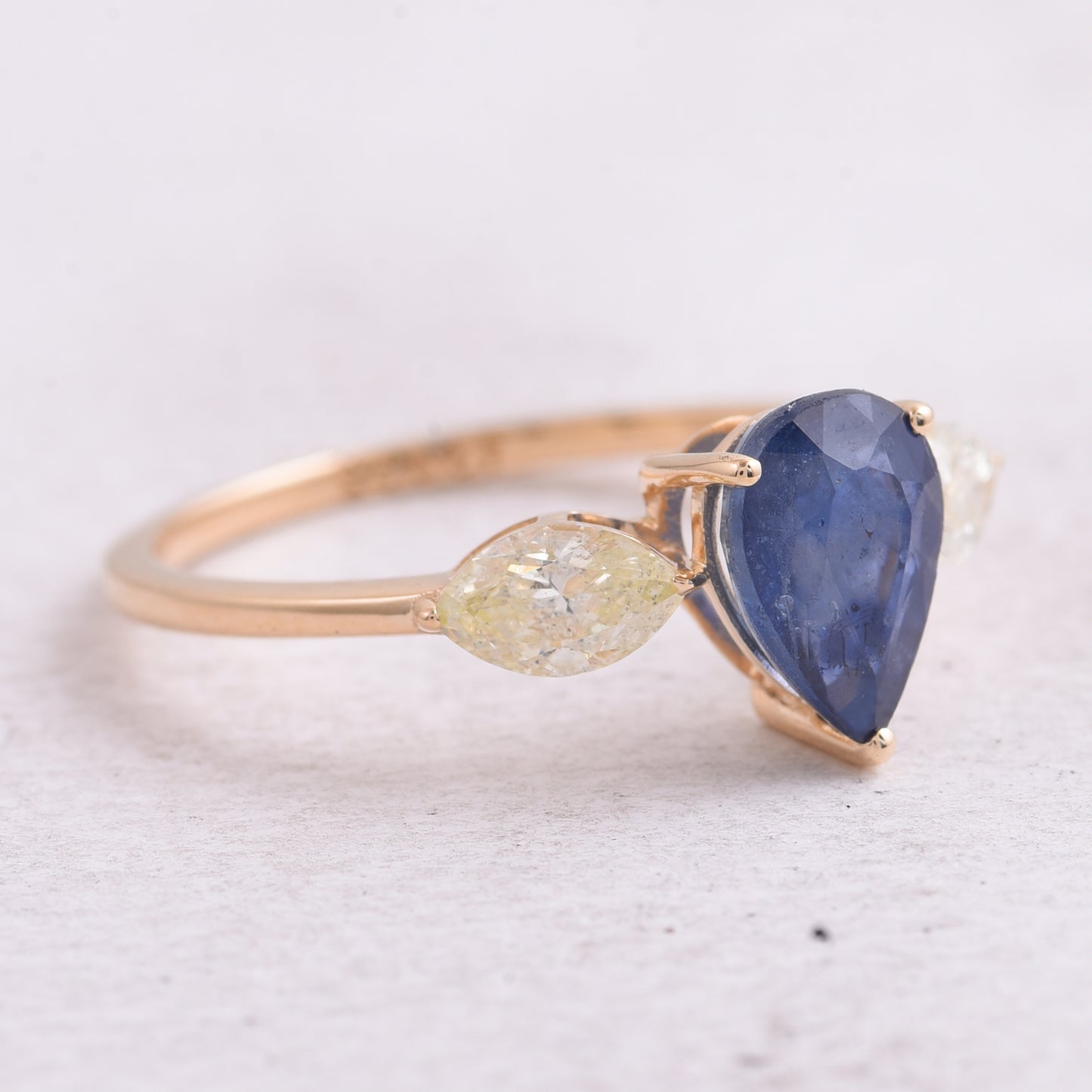 2.16 Ct Pear Natural Sapphire 14K Gold Ring