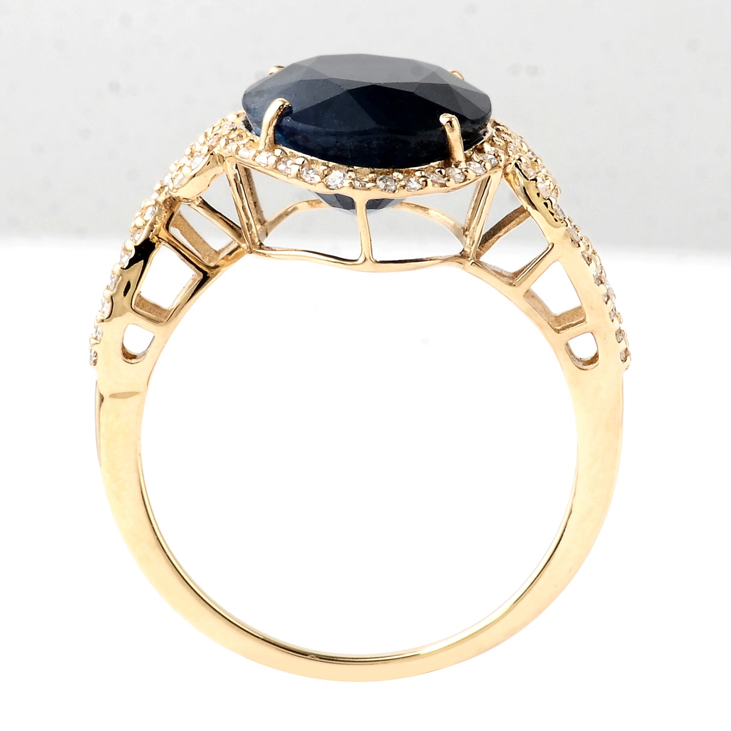 6.75 Ct Oval Mixed Cut Natural Corundum Sapphire 14K Gold Ring