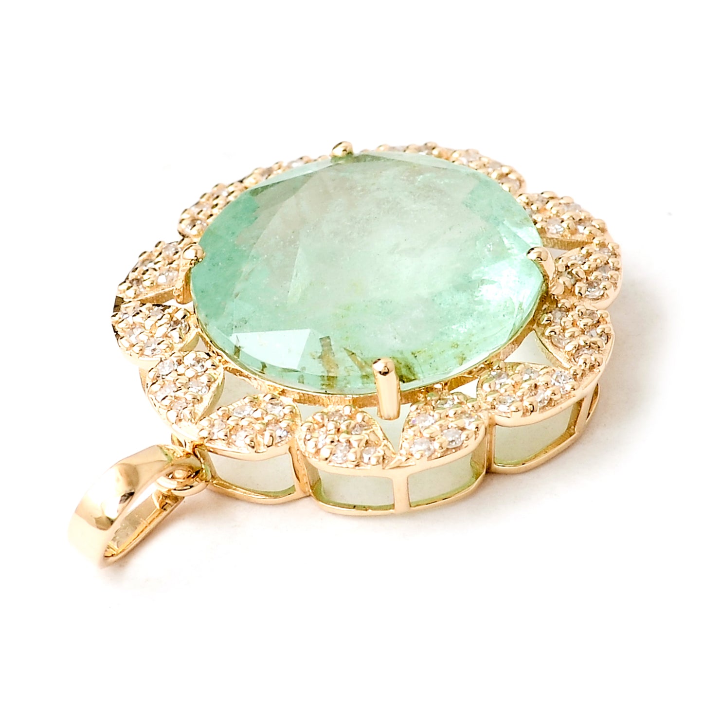 4.93 Ct Round Mixed Cut Natural Beryl Emerald 14K Gold Pendant