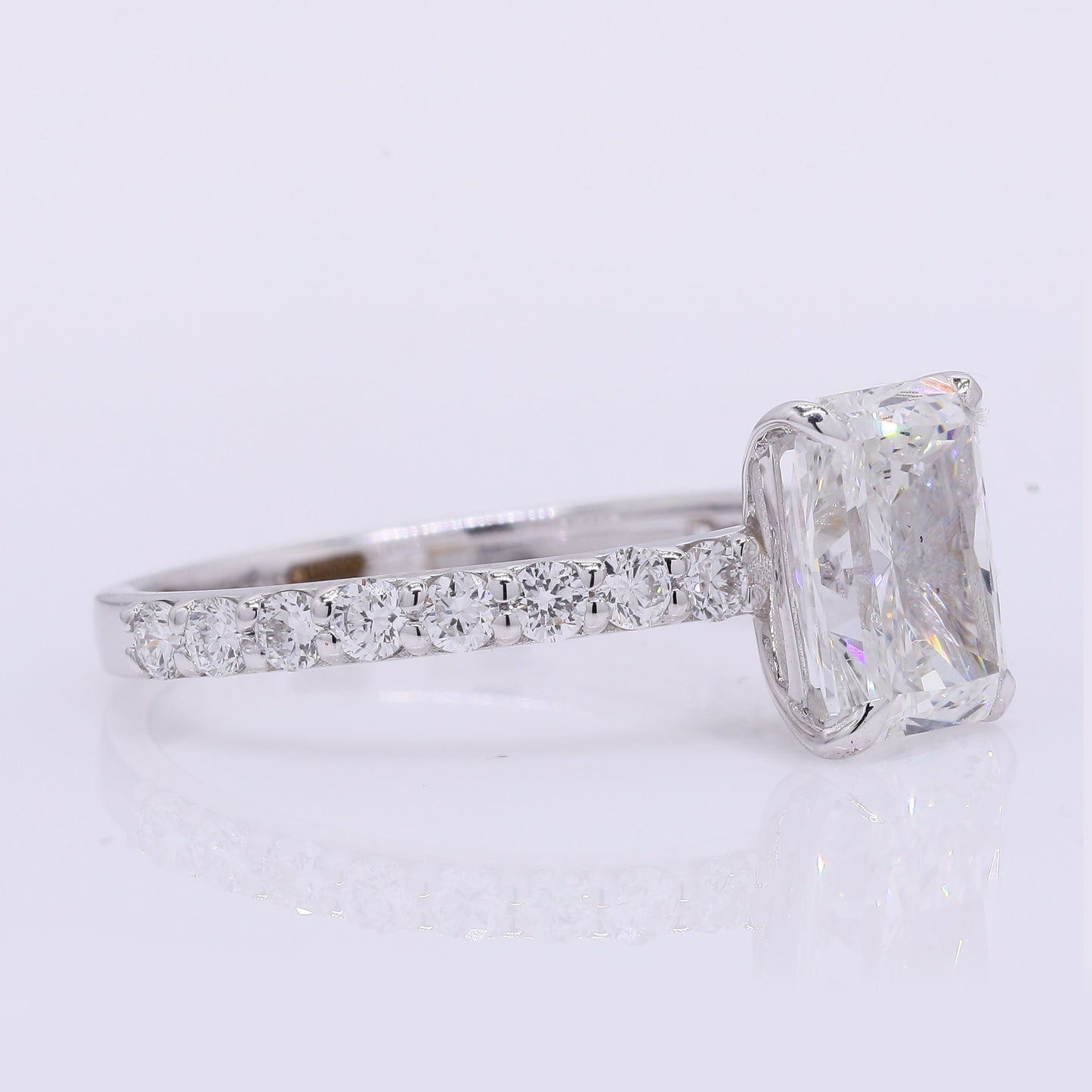 2.43 Carats Lab Grown Diamond 14K Gold Ring