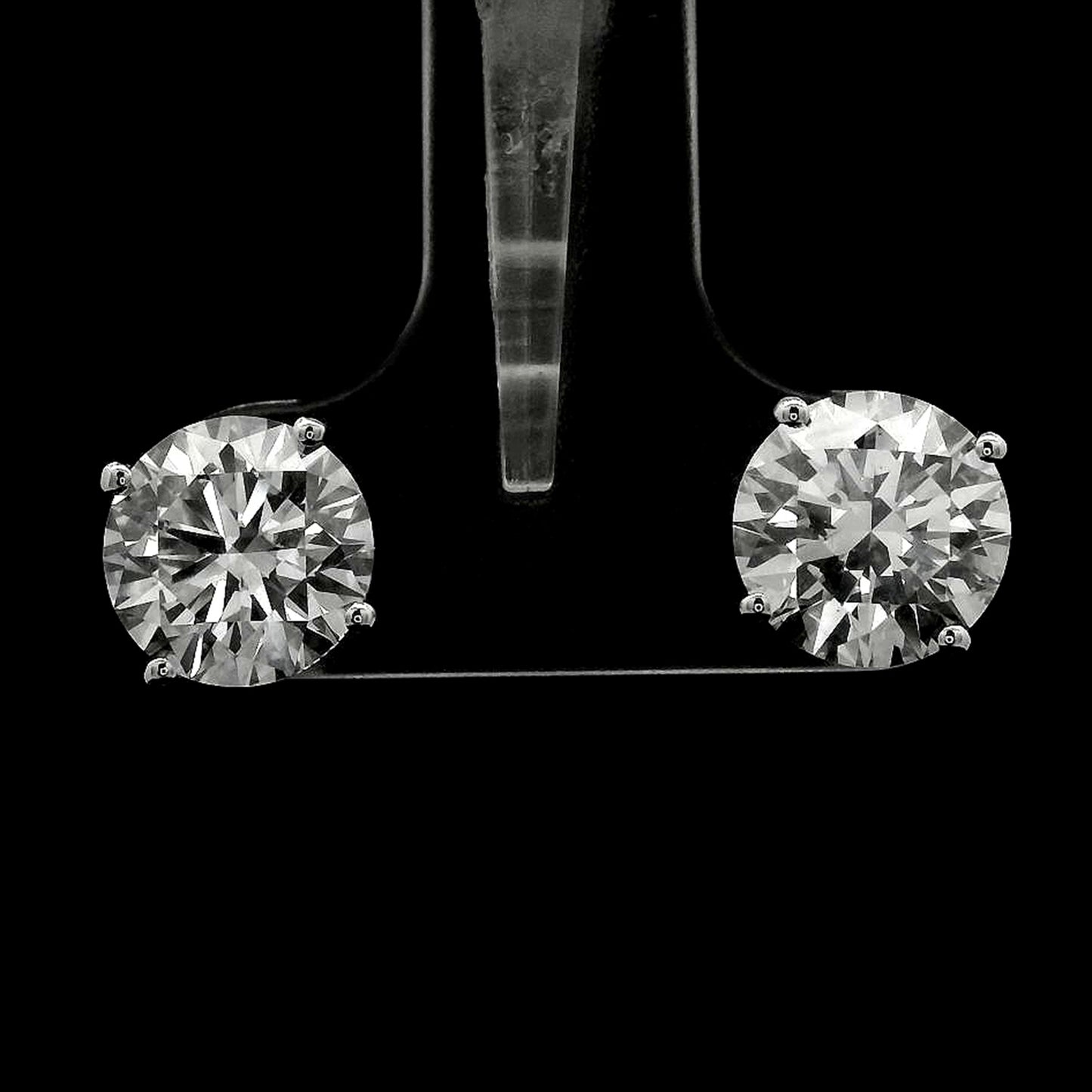 3.02 Carats Lab Grown Diamond 14K Gold Earrings