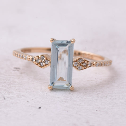 1.01 Ct Rectangle Step Cut Natural Aquamarine 14K Gold Ring