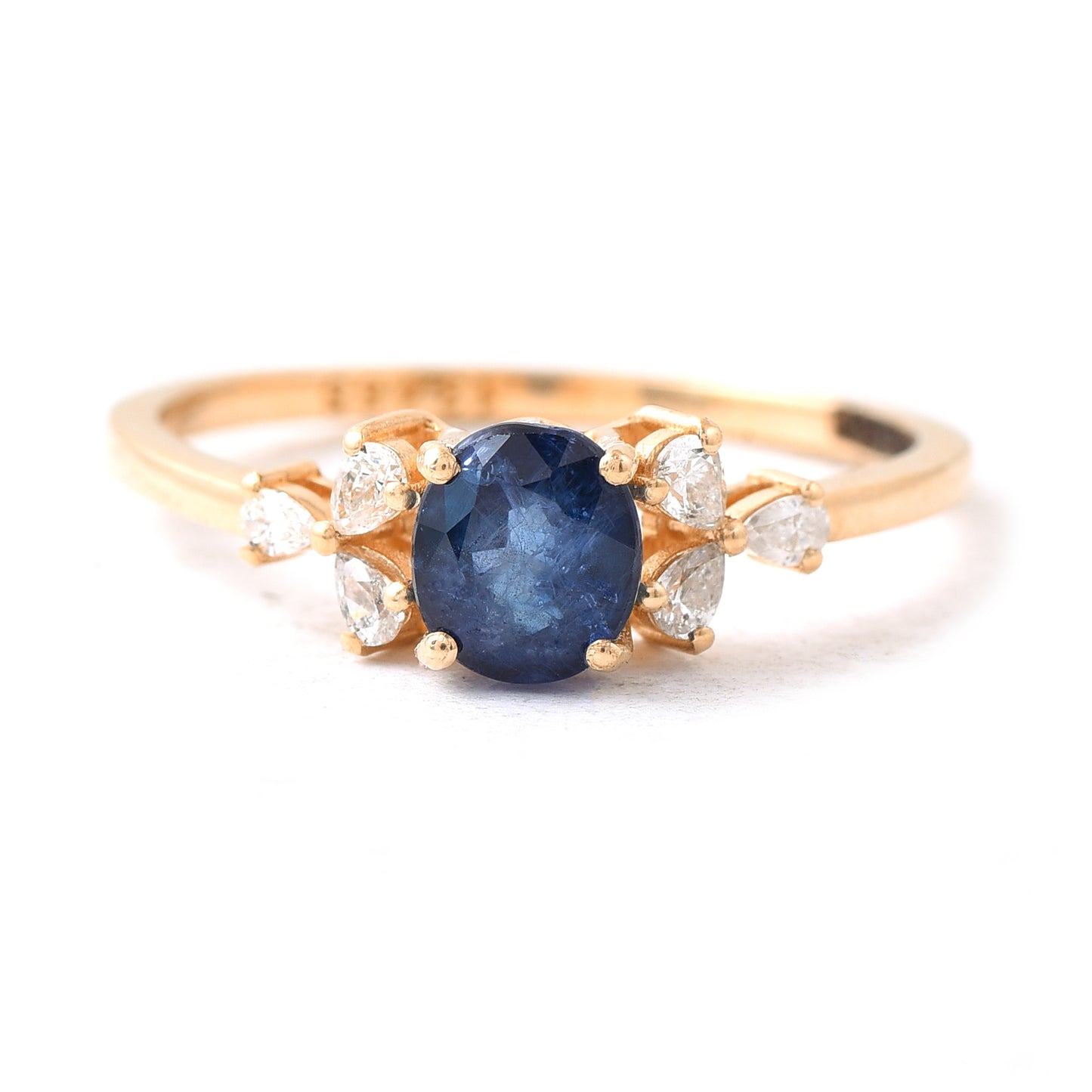 1.16 Ct Oval Sapphire 14K Gold Ring