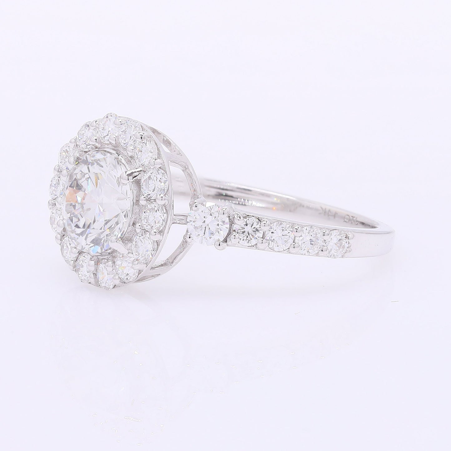 1.94 Carats Lab Grown Diamond 14K Gold Ring