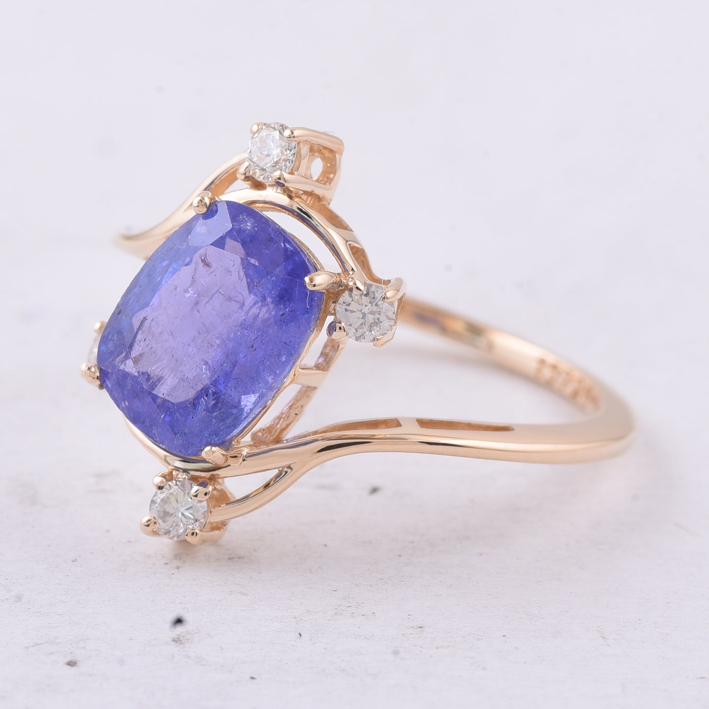 2.93 Ct Cushion Natural Tanzanite 14K Gold Ring