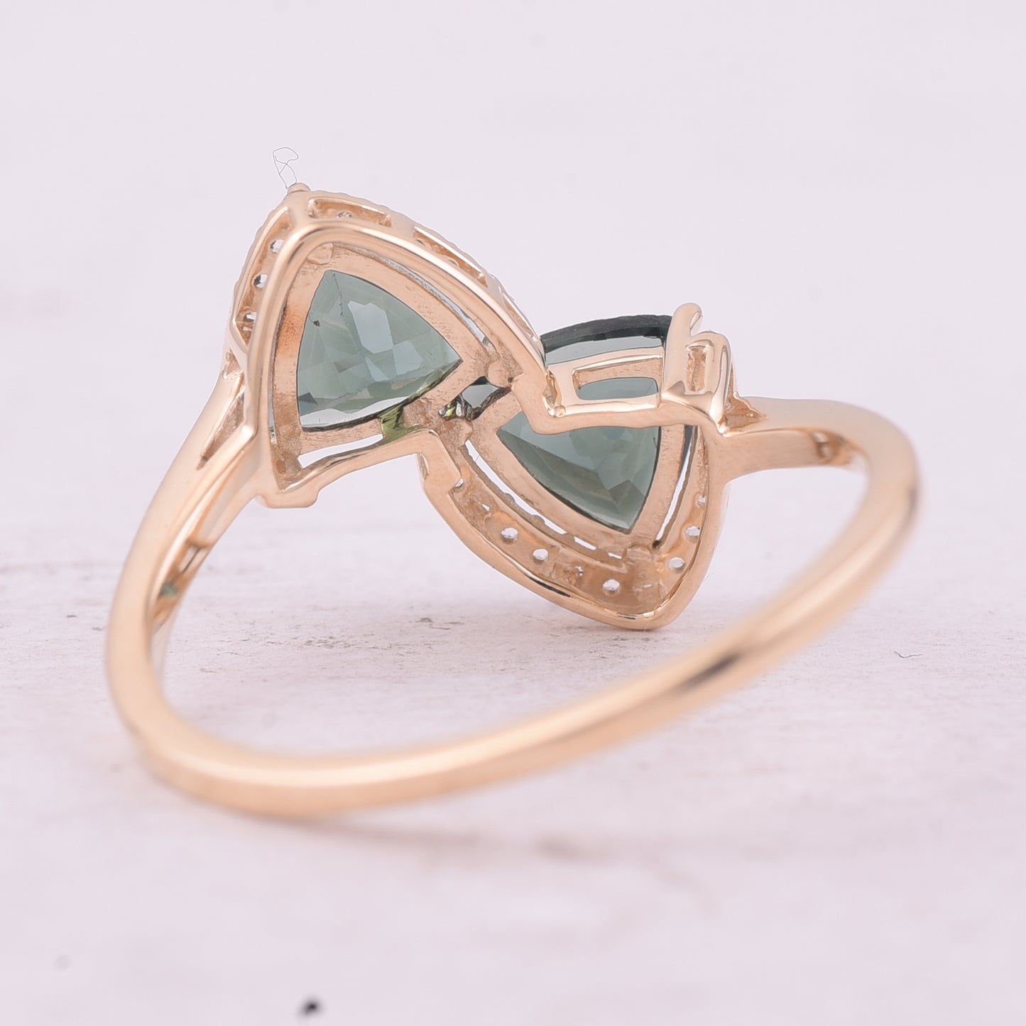 1.55 Ct Trillion Tourmaline 9K Gold Ring