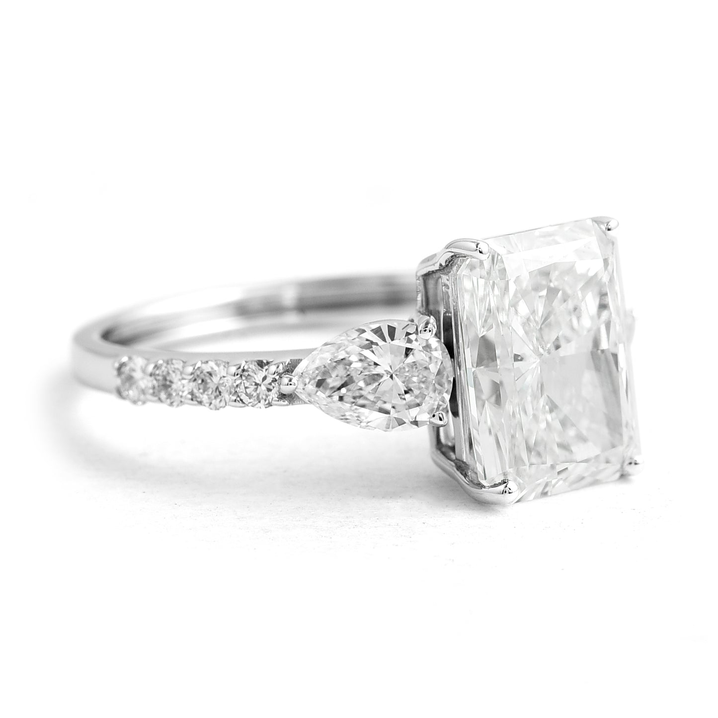 3.66 Ct Cut Cornered Rectangular Modified Brilliant Lab Grown Diamond 14K Gold Ring