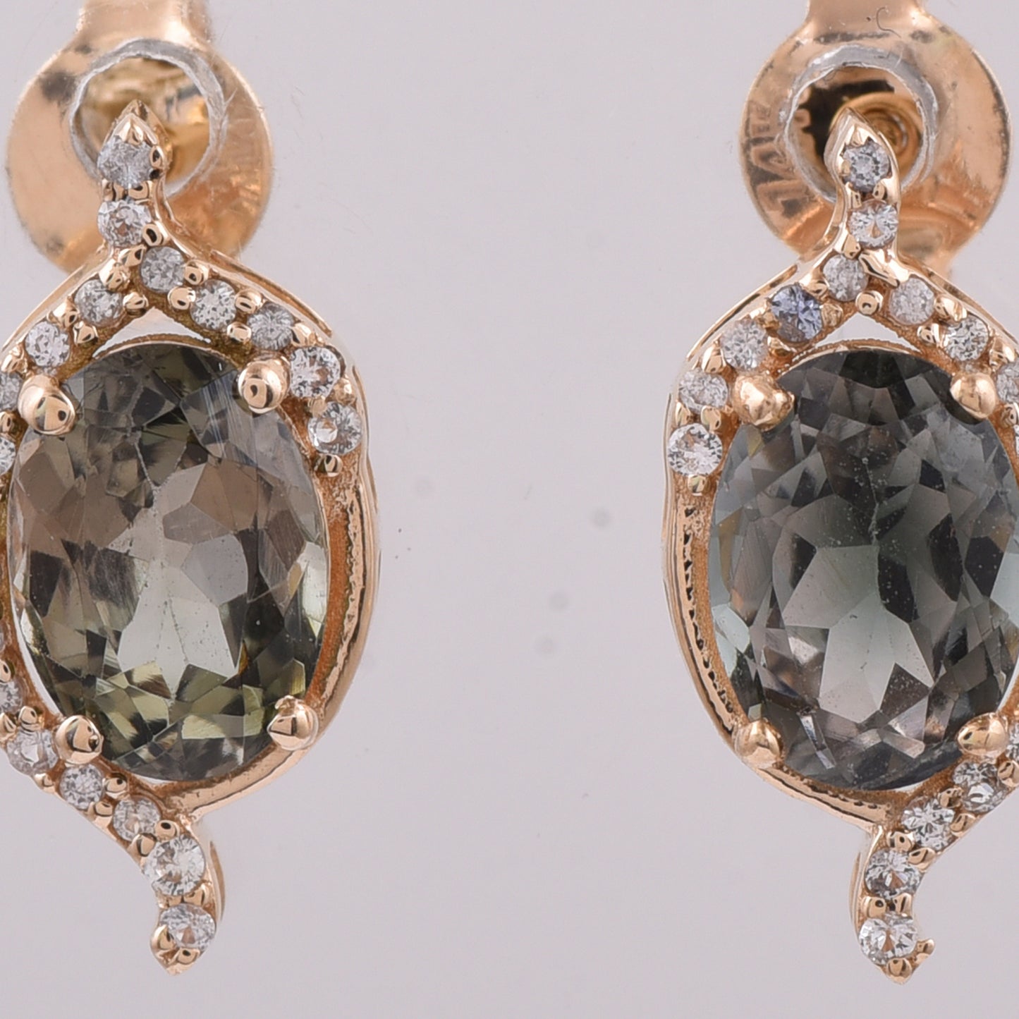 1.88 Ct Oval Natural Tourmaline 14K Gold Earrings