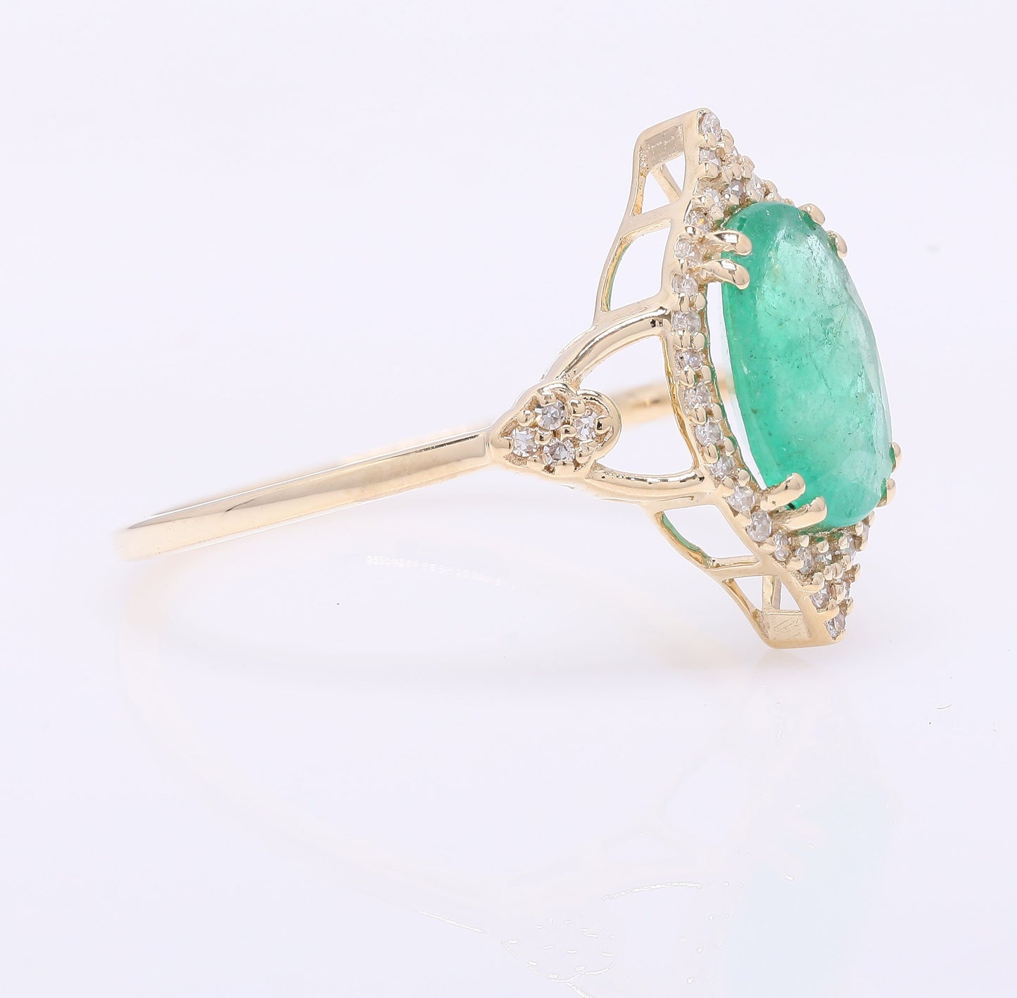 1.47 Ct Oval Mixed Cut Natural Emerald 14K Gold Ring