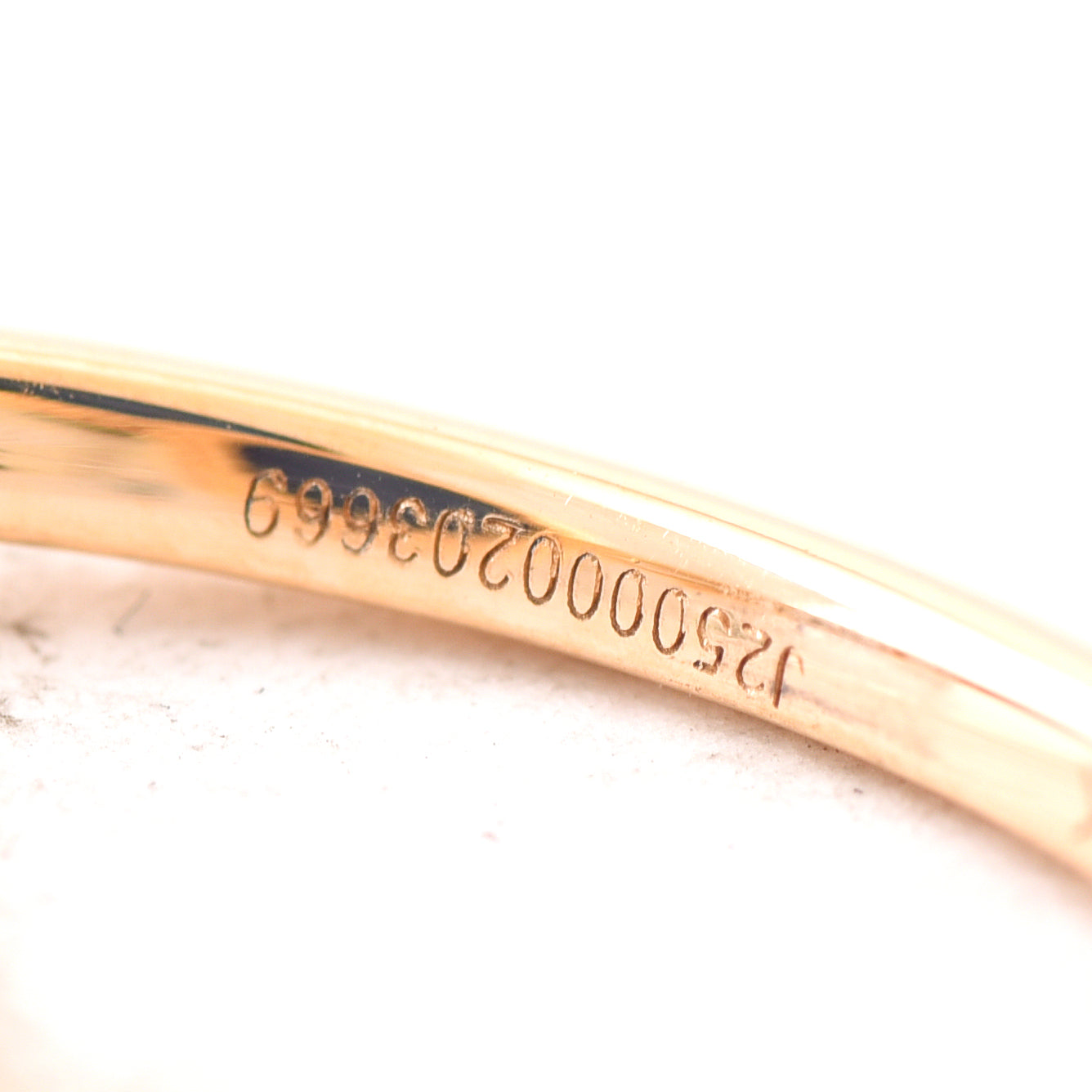 6.08 Ct Oval Cabochon Cut Natural Sapphire 14K Gold Ring