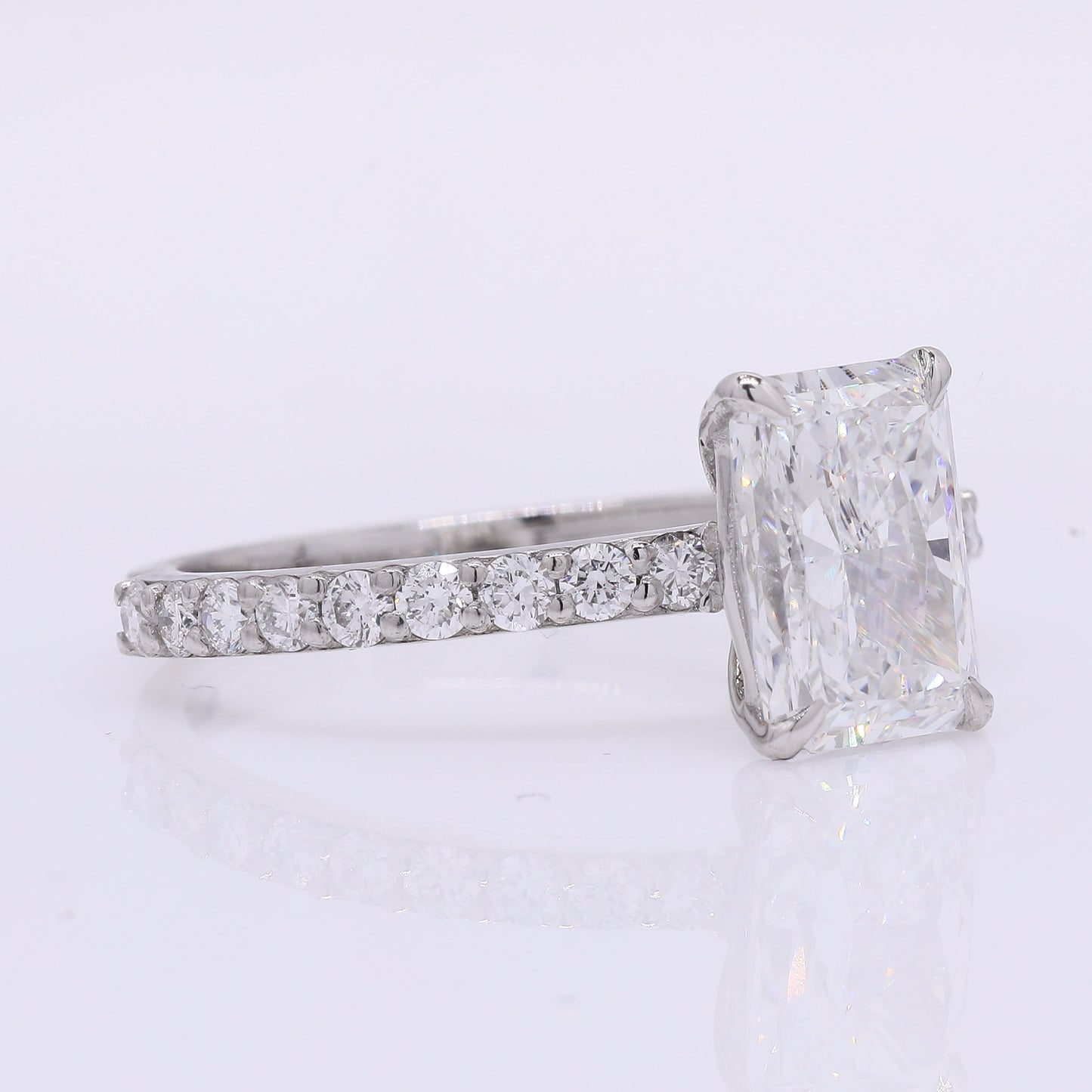 2.38 Carats Lab Grown Diamond 950 Platinum Ring
