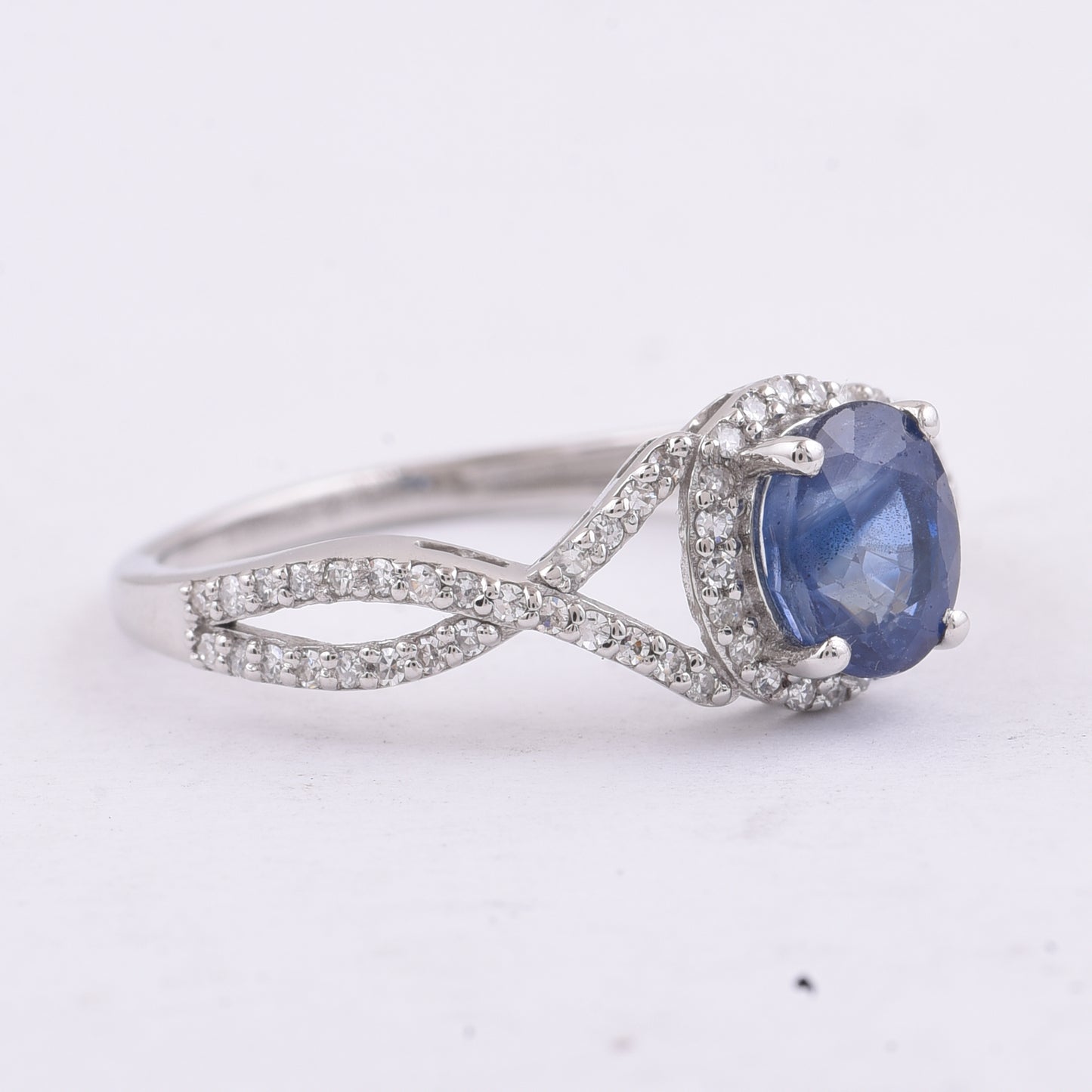 1.49 Ct Oval Natural Sapphire 950 Platinum Ring