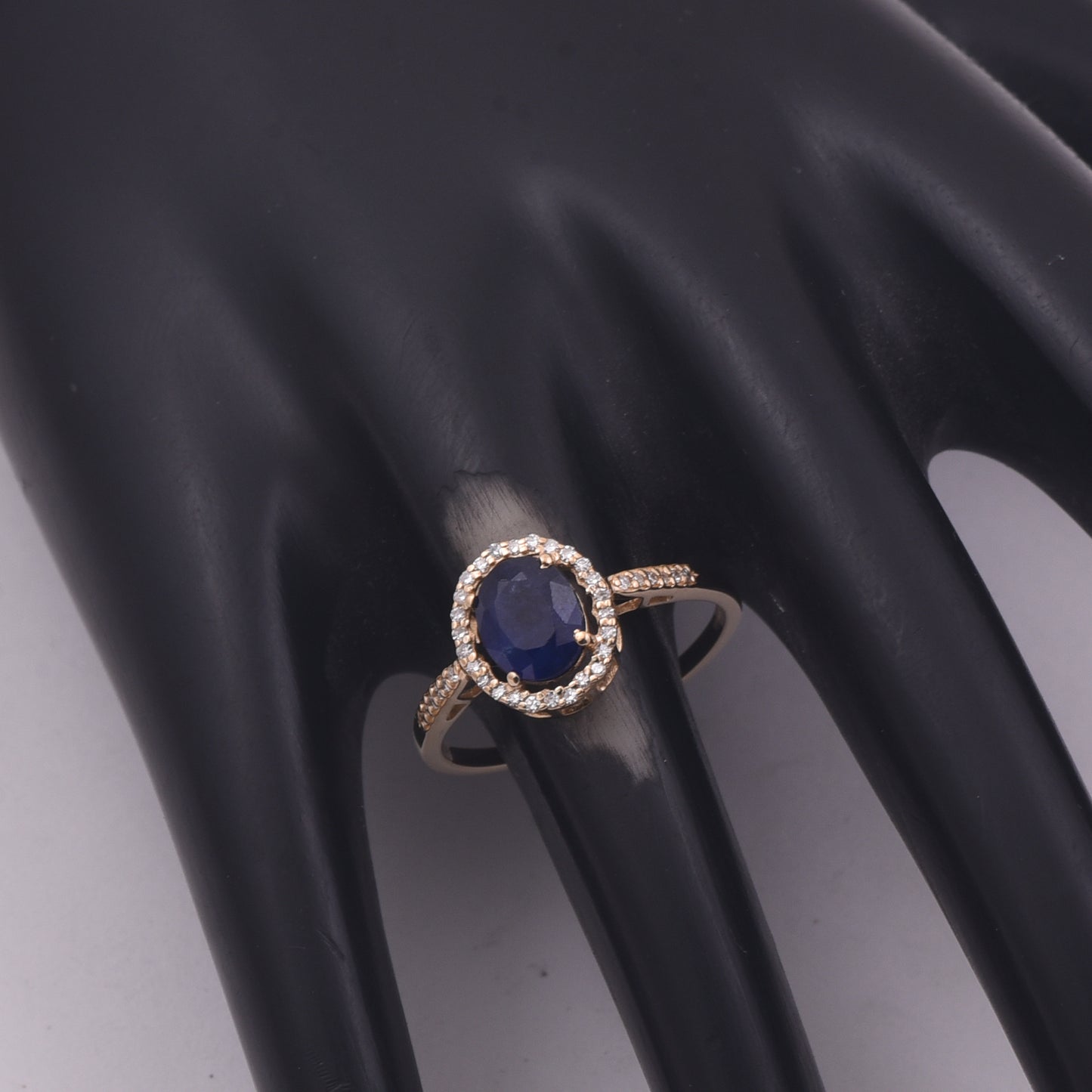 1.57 Ct Oval Mixed Cut Natural Sapphire 14K Gold Ring