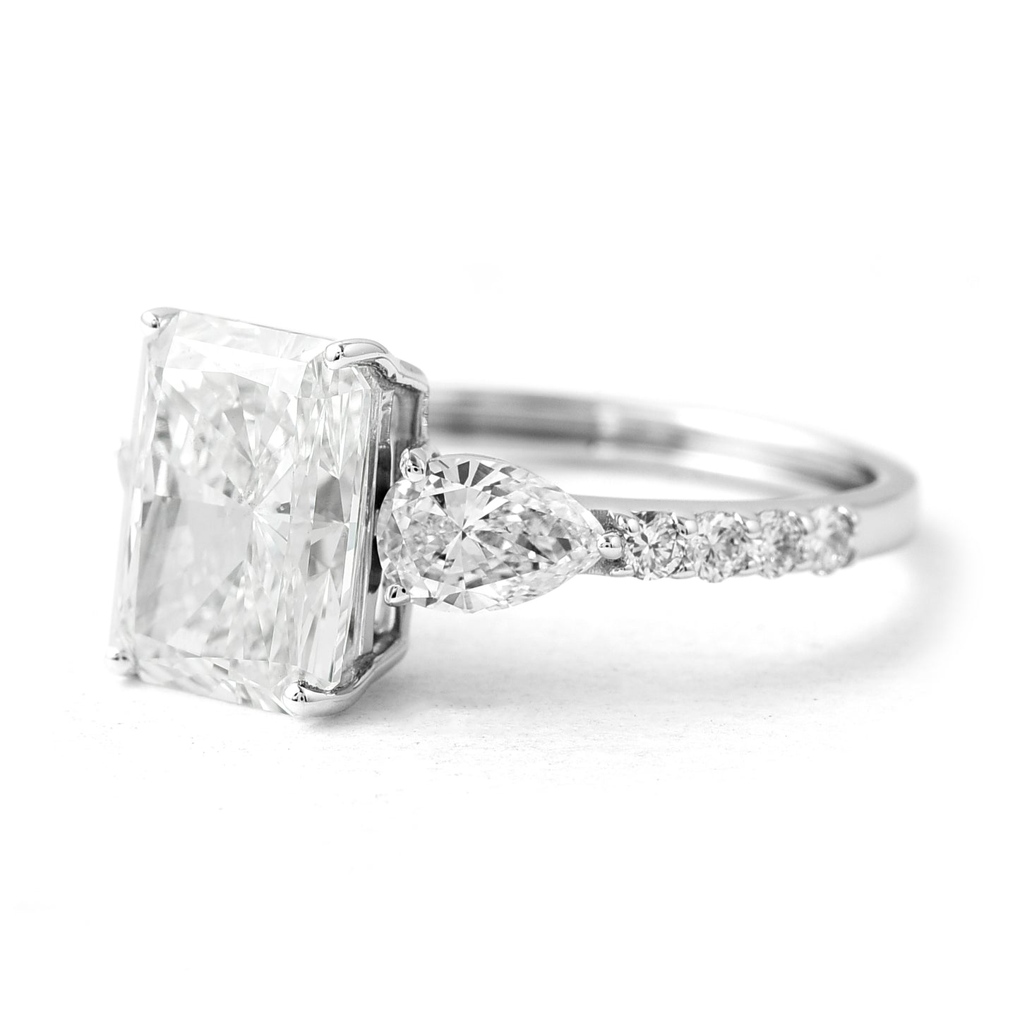 3.66 Ct Cut Cornered Rectangular Modified Brilliant Lab Grown Diamond 14K Gold Ring
