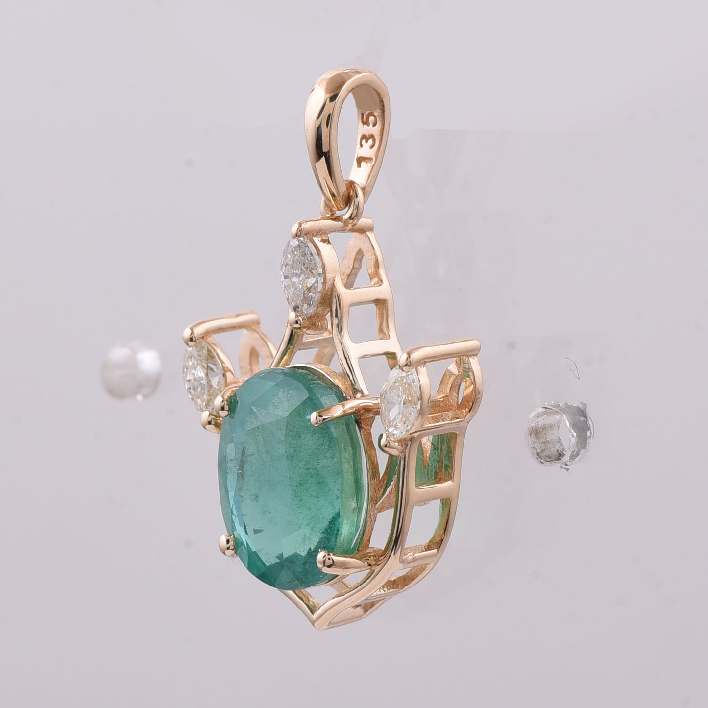 2.44 Ct Oval Natural Emerald 14K Gold Pendant
