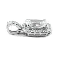 2.49 Carats Lab Grown Diamond 14K Gold Pendant