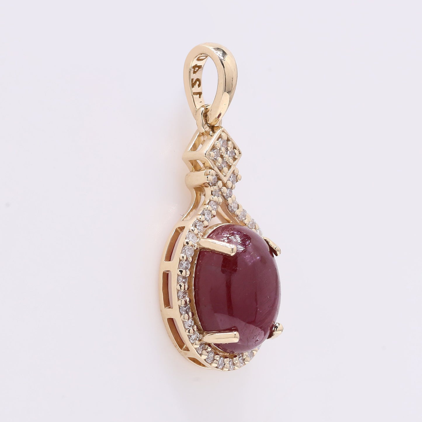 2.88 Ct Oval Cabochon Cut Natural Ruby 14K Gold Pendant