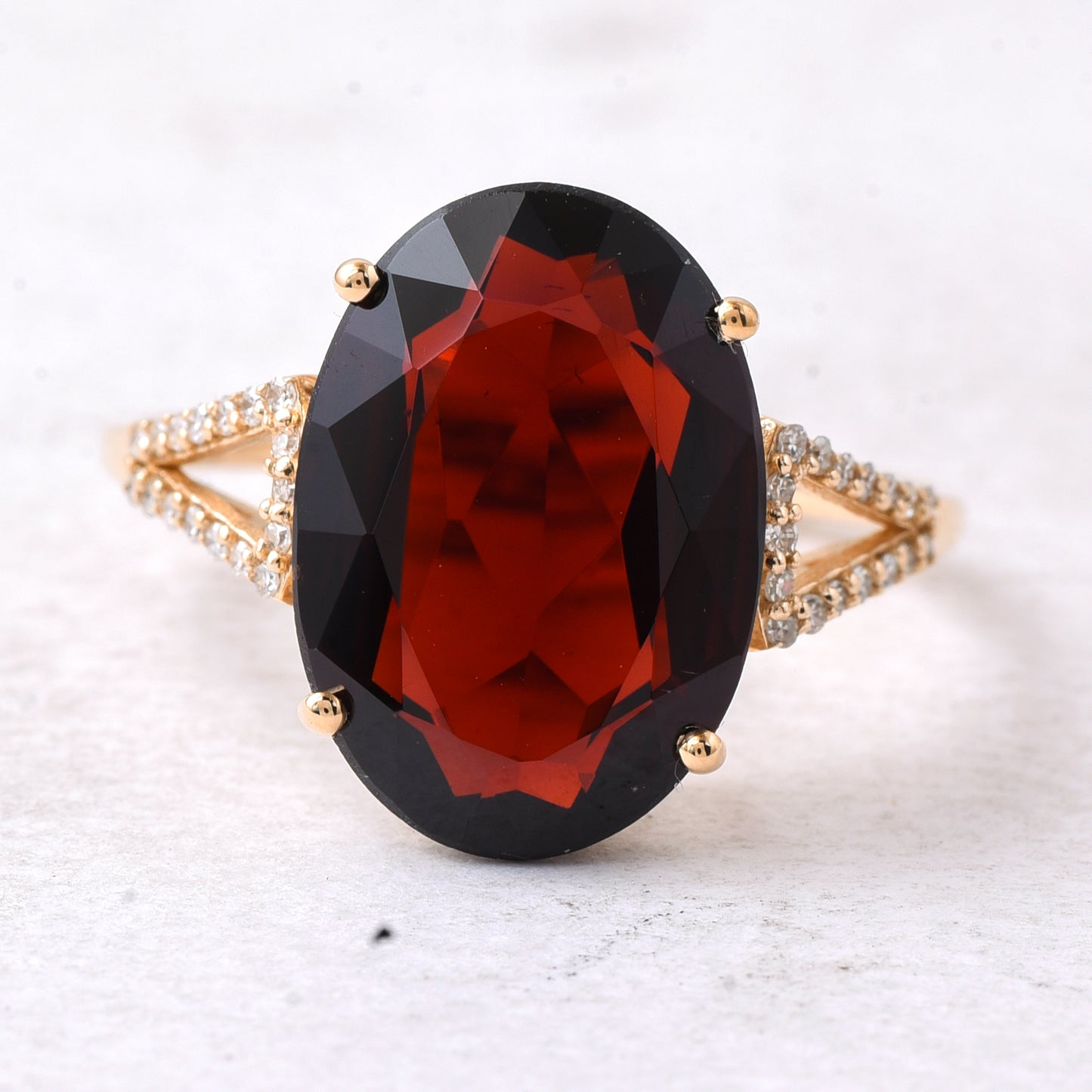 6.45 Ct Oval Mixed Cut Natural Garnet 14K Gold Ring