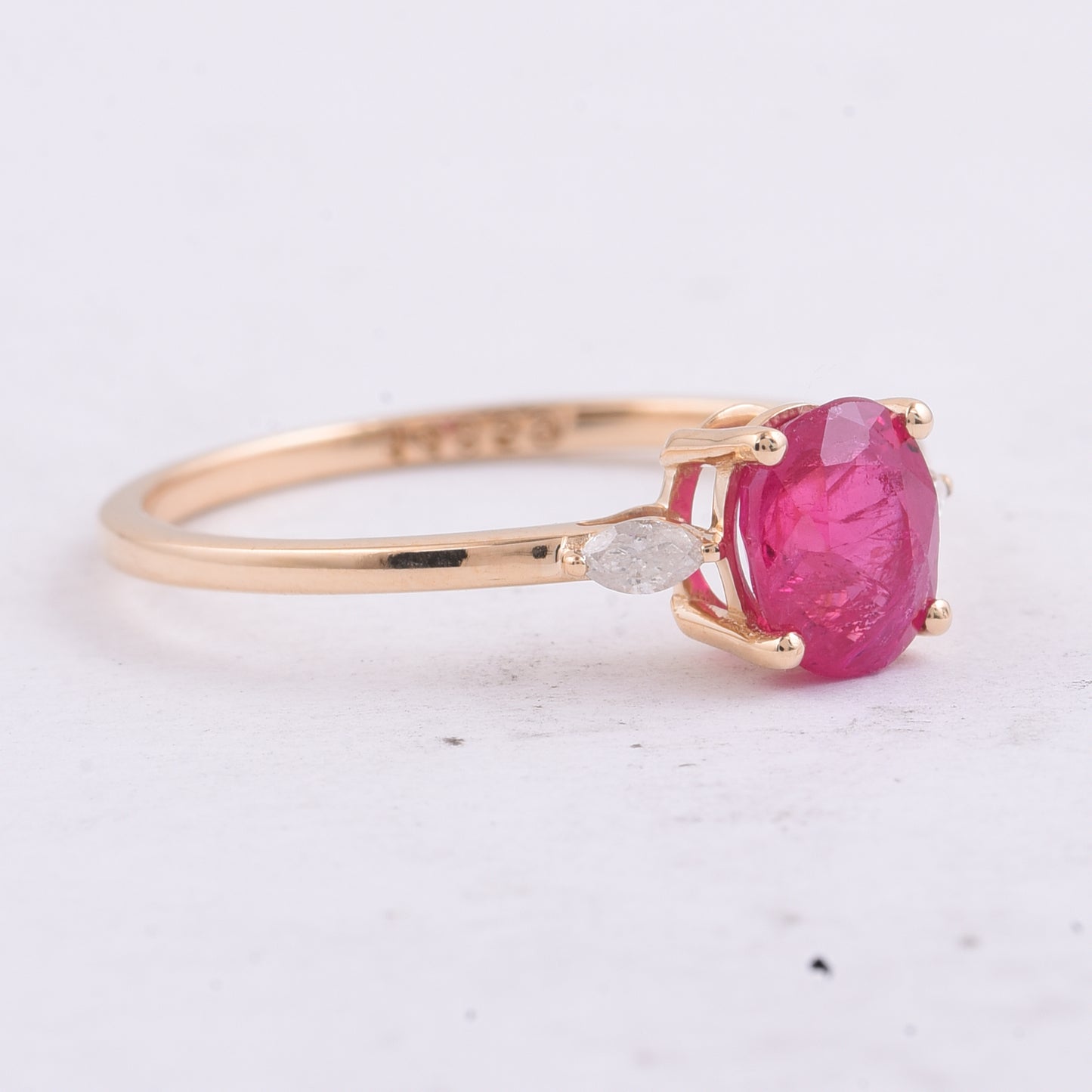 1.21 Ct Oval Natural Ruby 14K Gold Ring