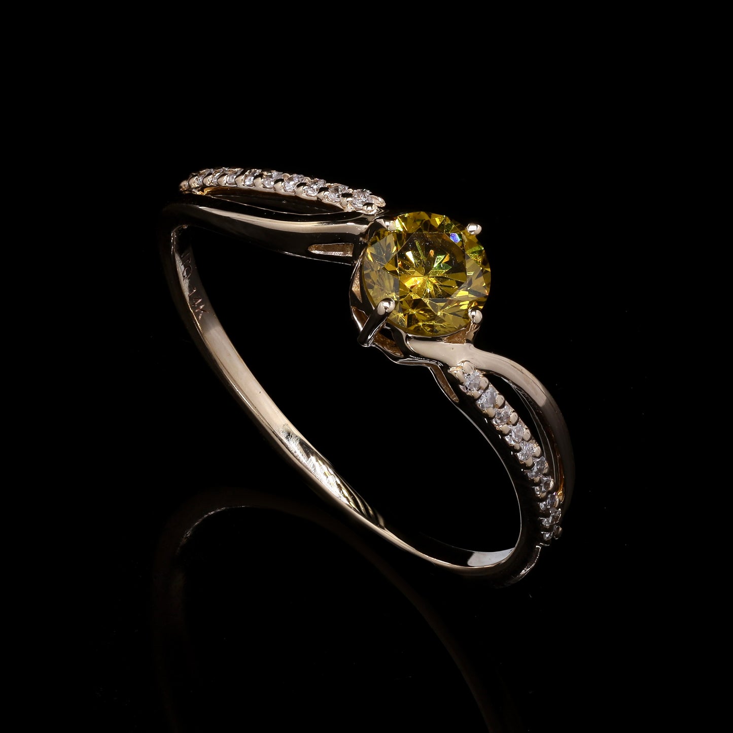 0.60 Ct Round Yellow Diamond 14K Gold Ring