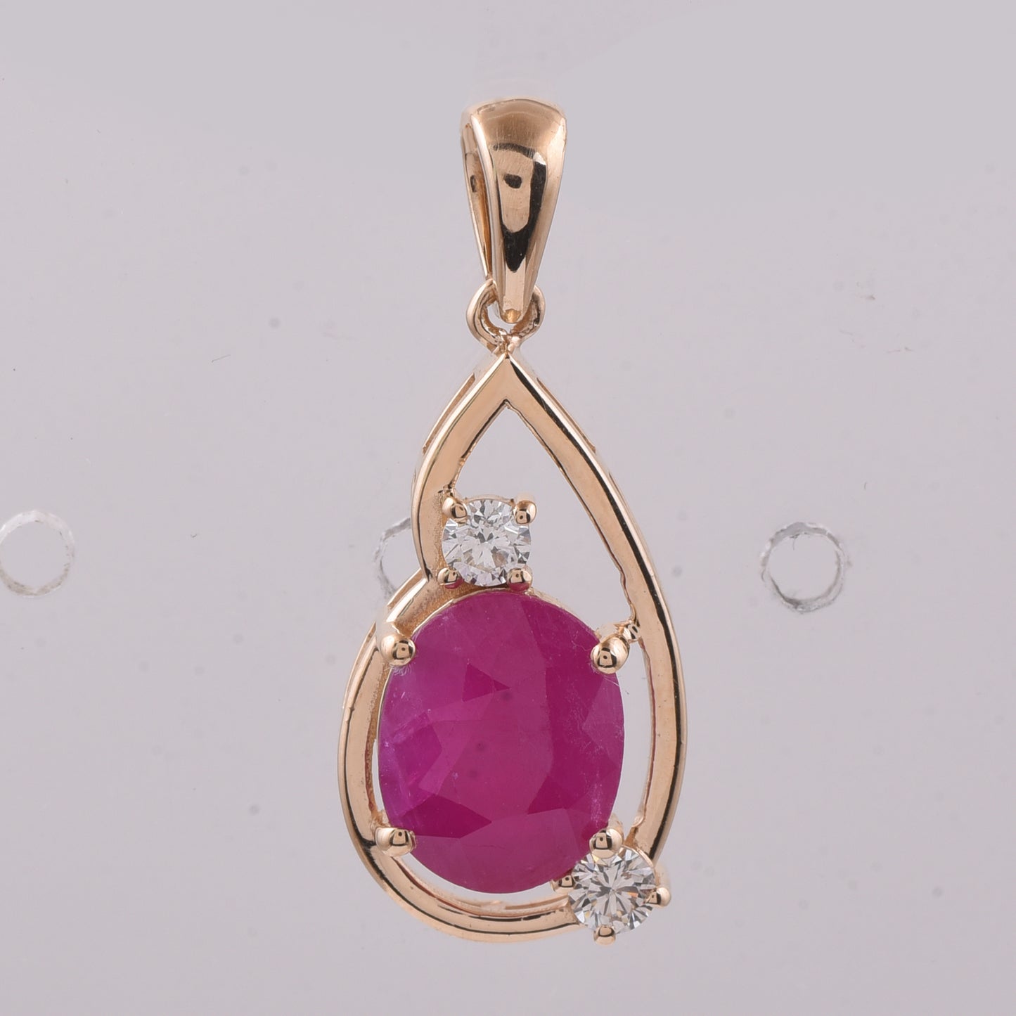 2.68 Ct Oval Natural Ruby 14K Gold Pendant