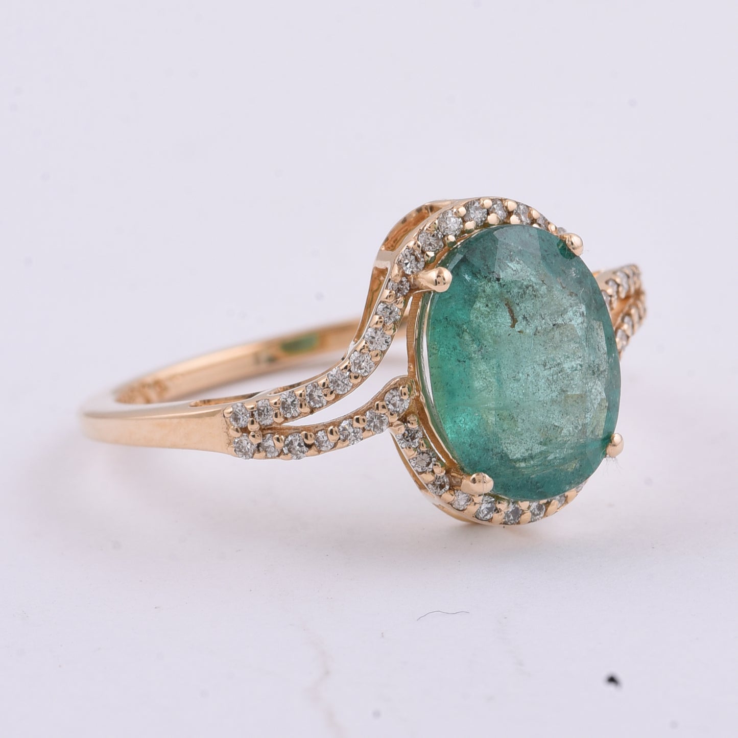 2.50 Ct Oval Natural Emerald 14K Gold Ring