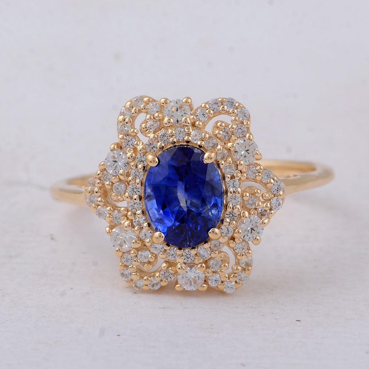 1.82 Ct Oval Sapphire 9K Gold Ring