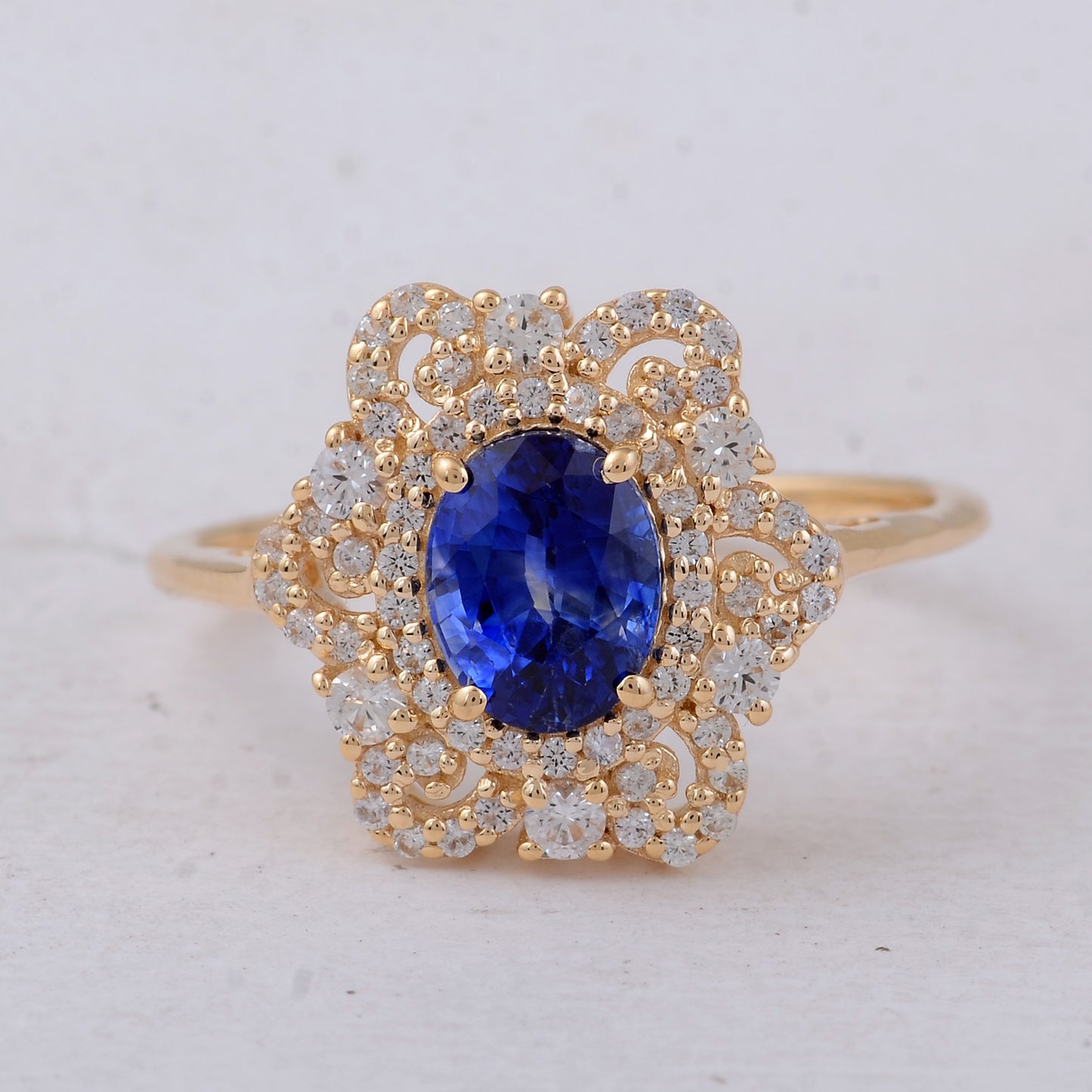 1.82 Ct Oval Sapphire 9K Gold Ring