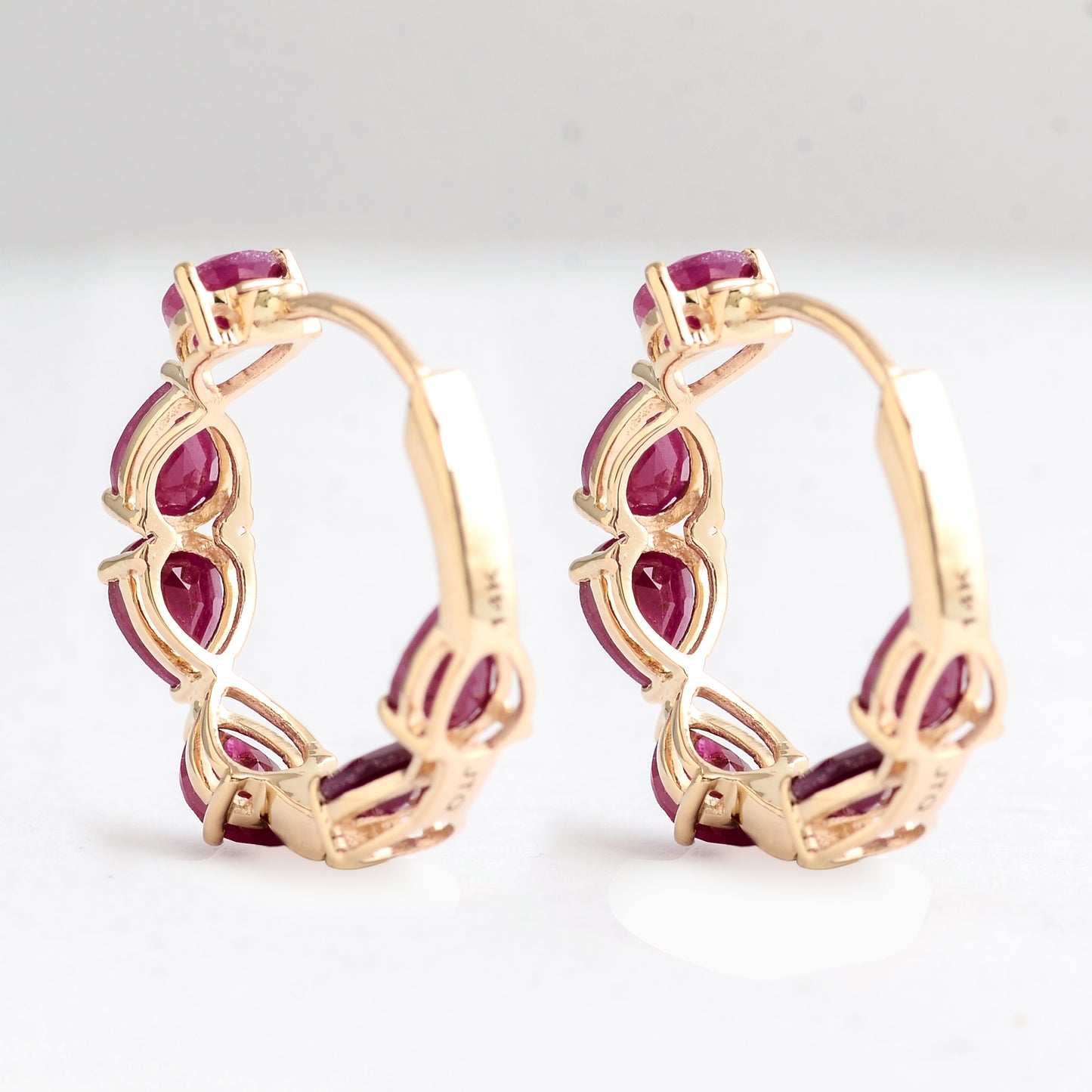 4.71 Ct Pear Ruby 14K Gold Earrings