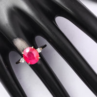 4.55 Ct Oval Ruby 18K Gold Ring