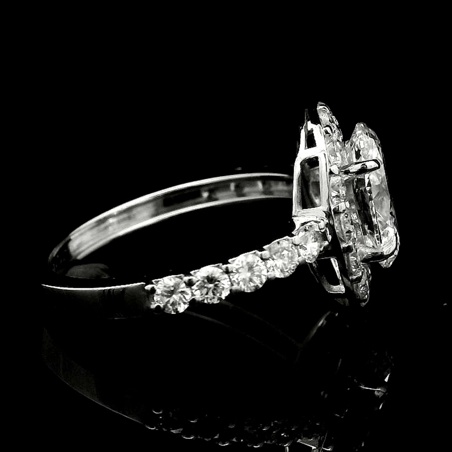 2.52 Carats Lab Grown Diamond 14K Gold Ring