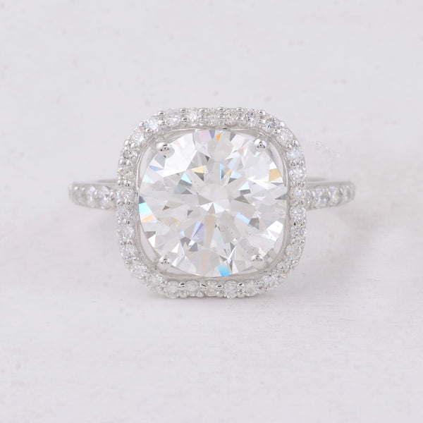 5.23 Carats Lab Grown Diamond 14K Gold Ring