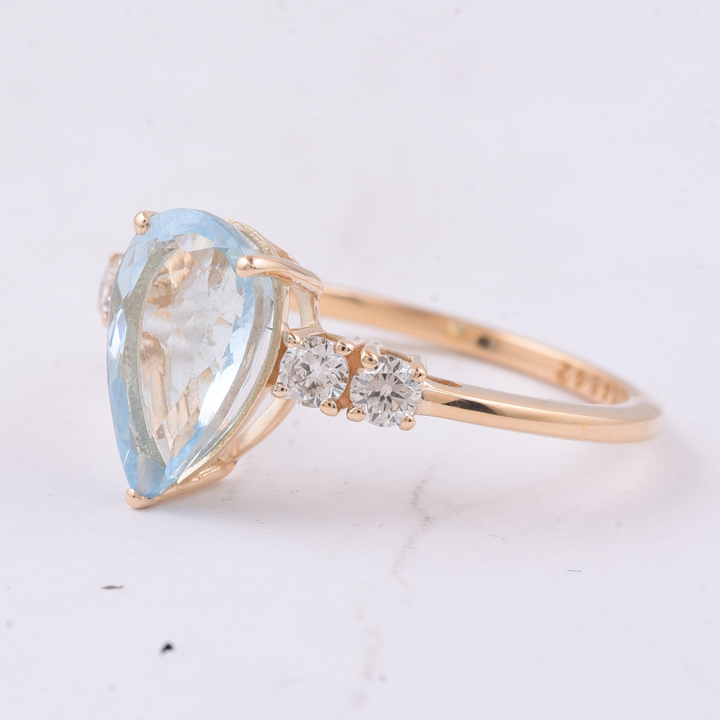 2.24 Ct Pear Natural Aquamarine 14K Gold Ring