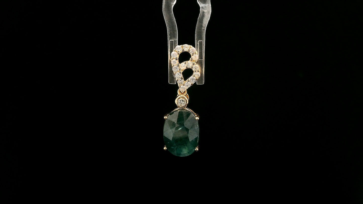 4.07 Ct Oval Mixed Cut Natural Corundum Sapphire 14K Gold Pendant