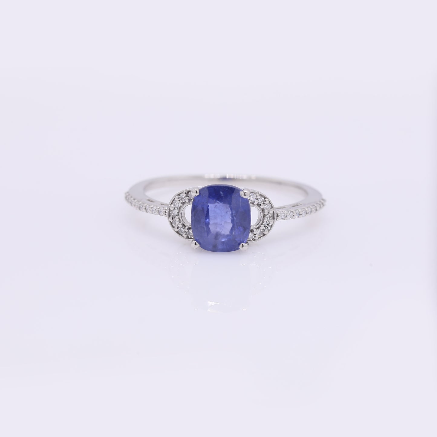 1.74 Ct Cushion Mixed Cut Natural Sapphire 950 Platinum Ring