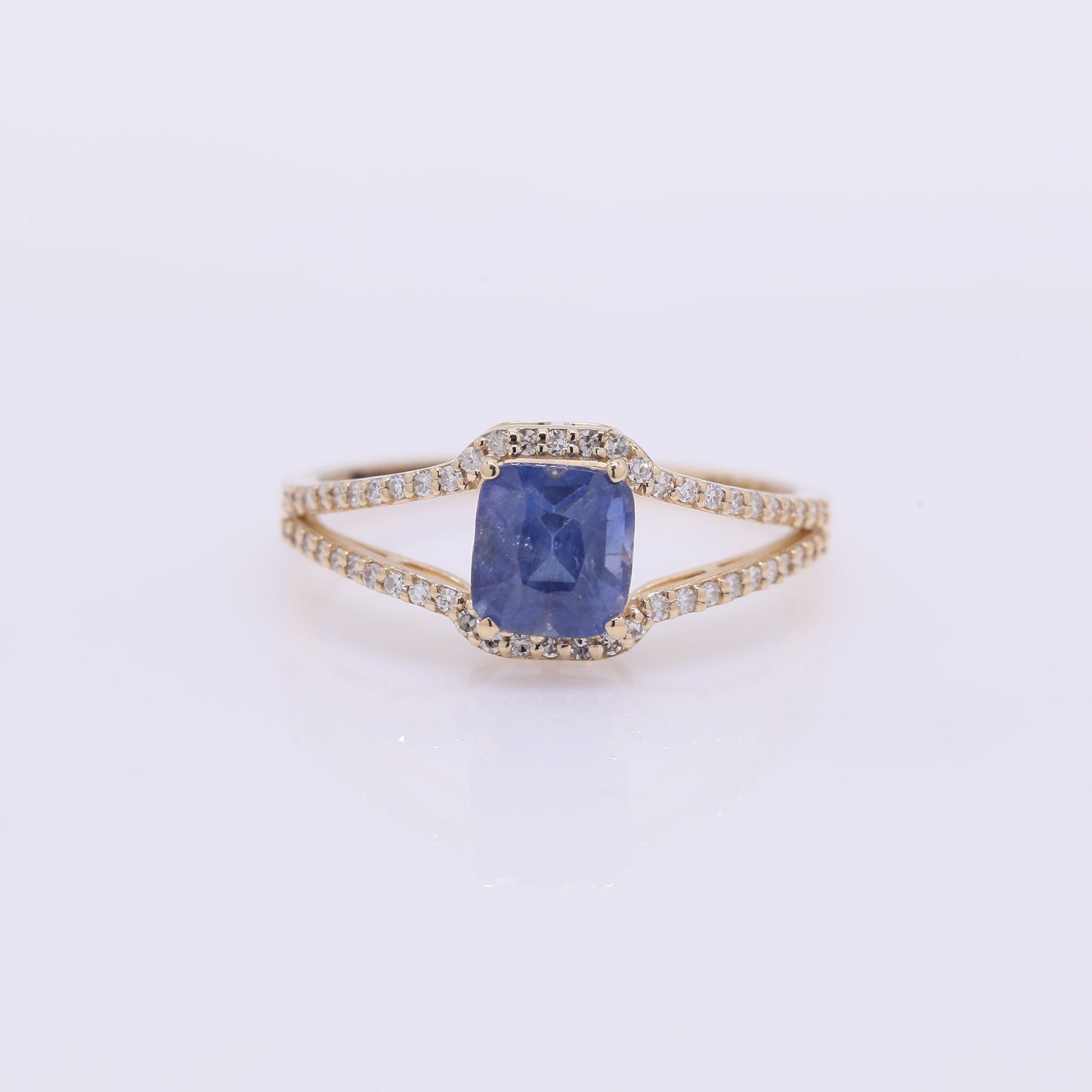 1.61 Ct Cushion Mixed Cut Natural Sapphire 14K Gold Ring
