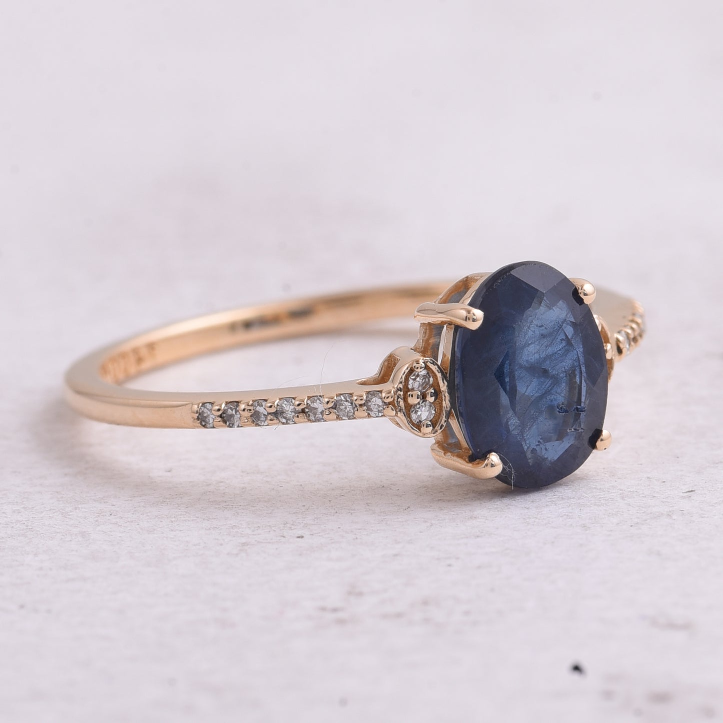 1.43 Ct Oval Mixed Cut Natural Sapphire 14K Gold Ring