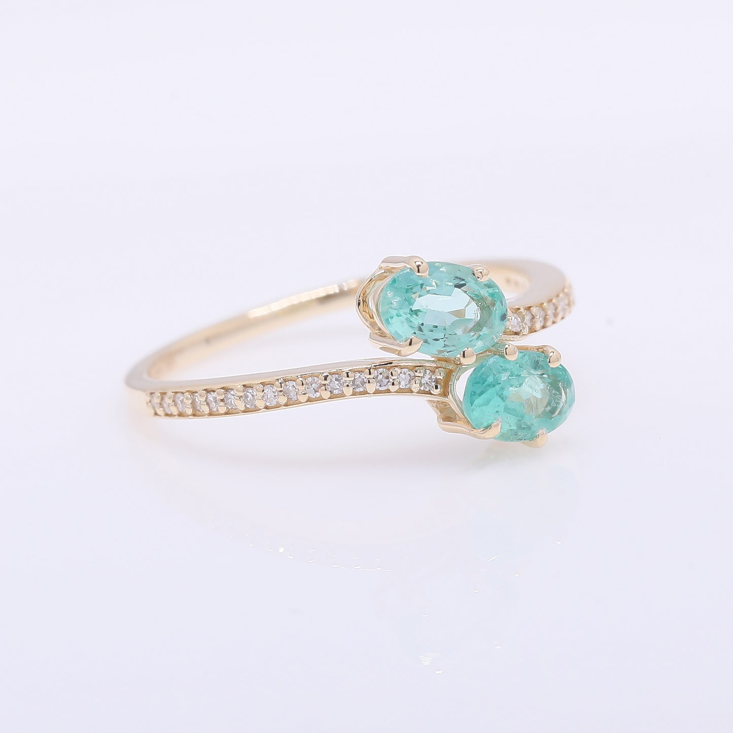 1.07 Ct Oval Mixed Cut Natural Emerald 14K Gold Ring