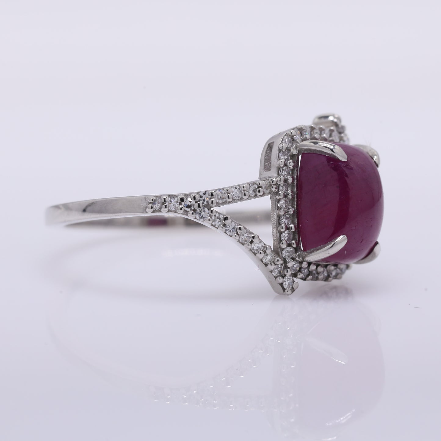 2.89 Ct Cushion Cabochon Cut Natural Ruby 950 Platinum Ring
