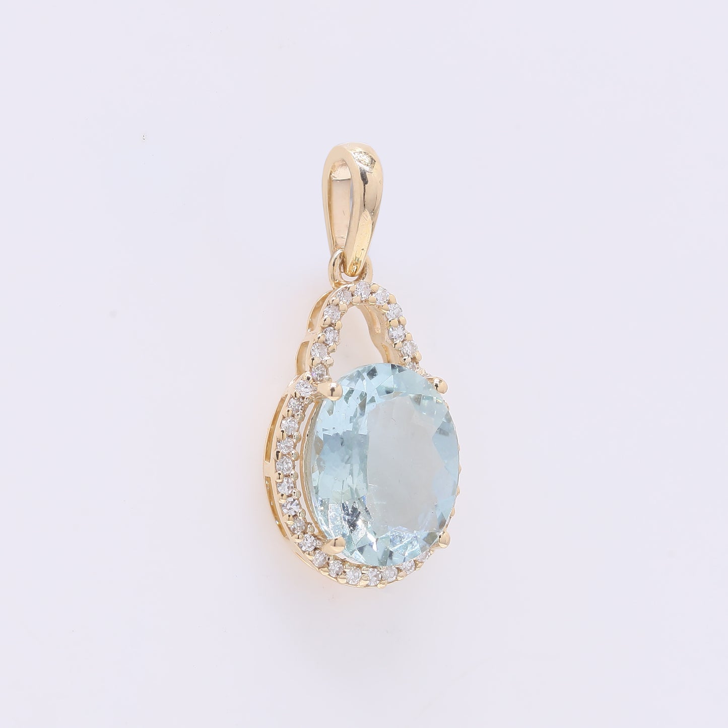 2.35 Ct Oval Mixed Cut Natural Aquamarine 14K Gold Pendant